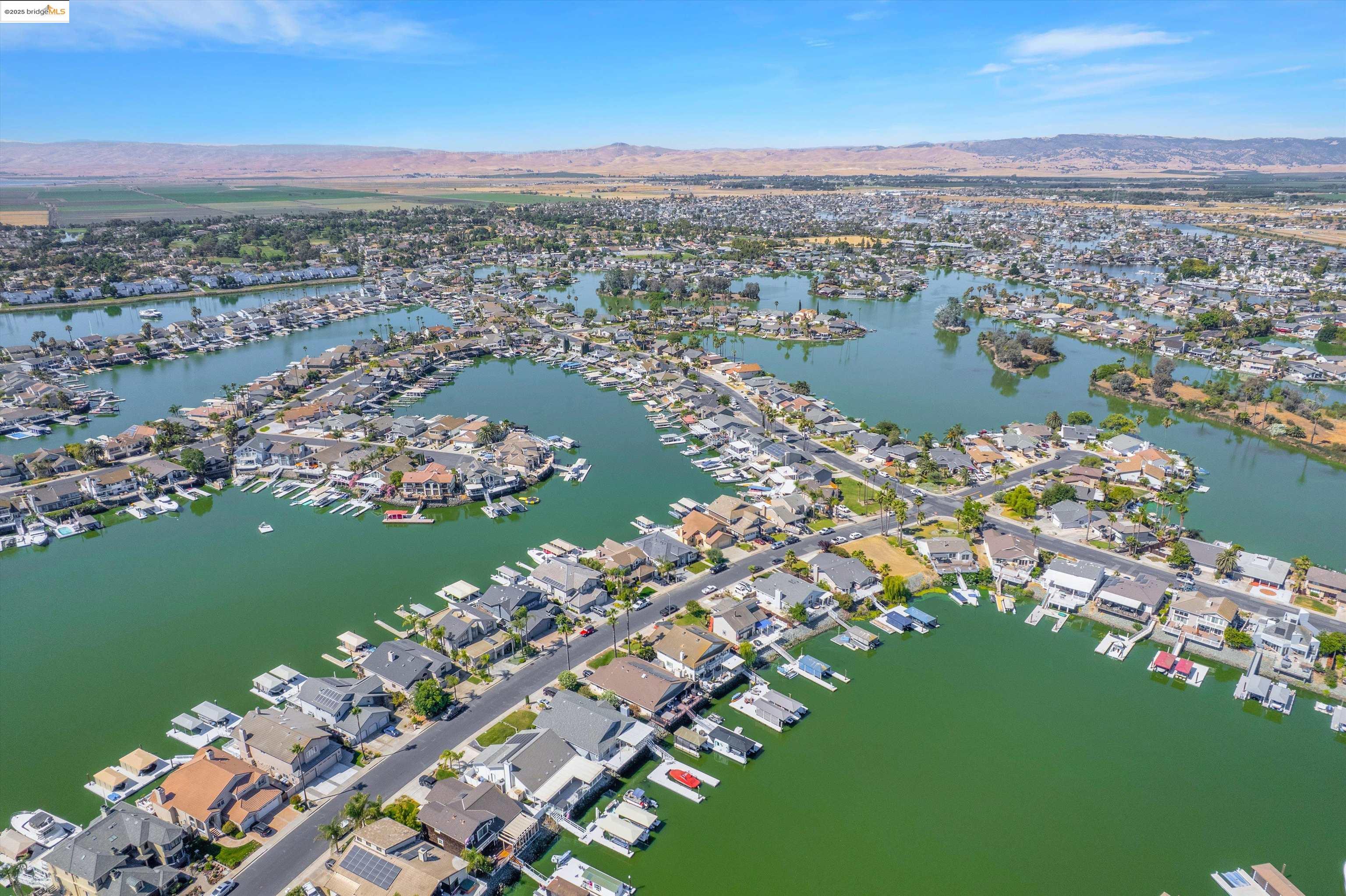 Detail Gallery Image 39 of 42 For 5590 Starboard Dr, Discovery Bay,  CA 94505 - 4 Beds | 4/1 Baths