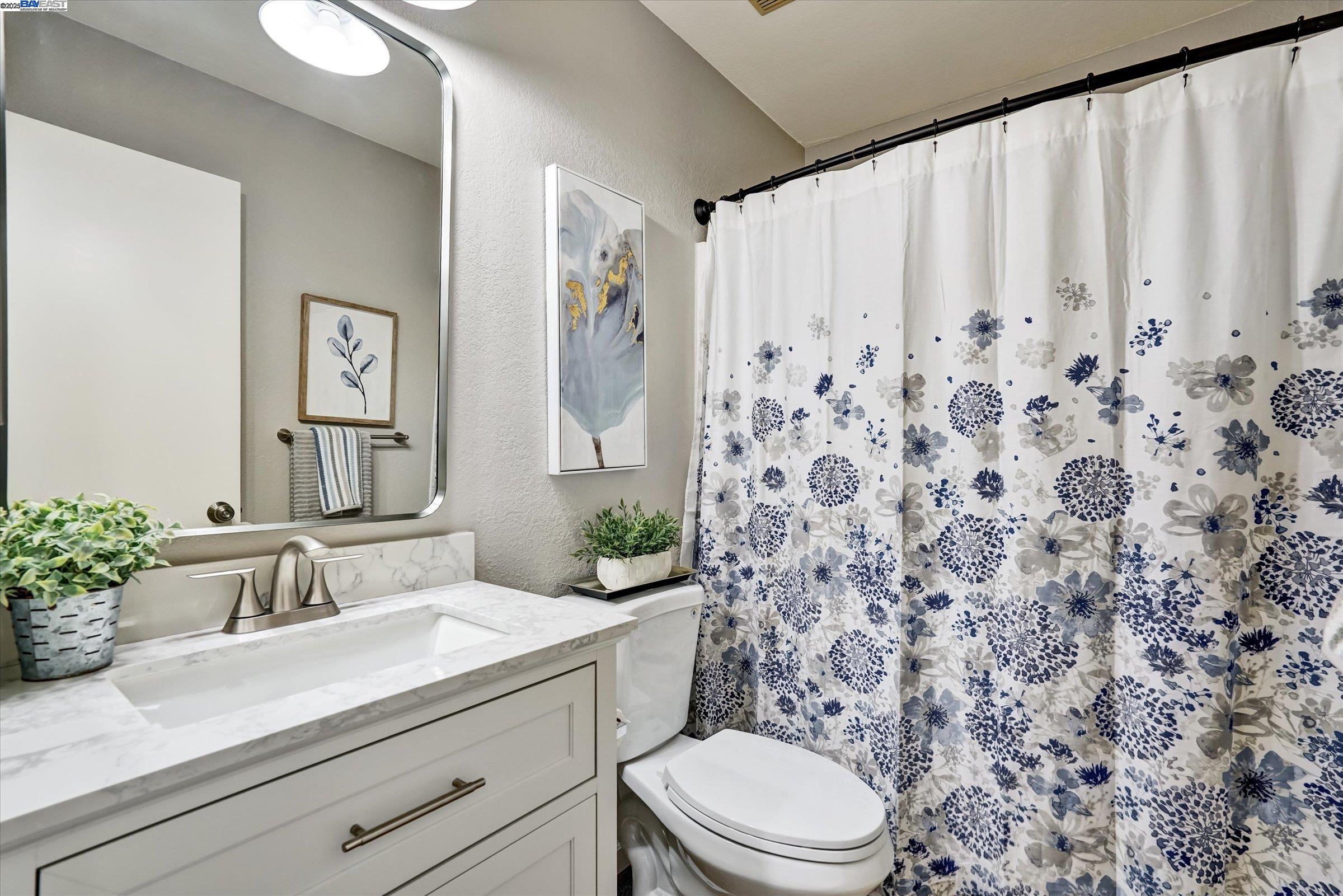 Detail Gallery Image 16 of 27 For 5927 Corte Cerritos, Pleasanton,  CA 94566 - 2 Beds | 2 Baths