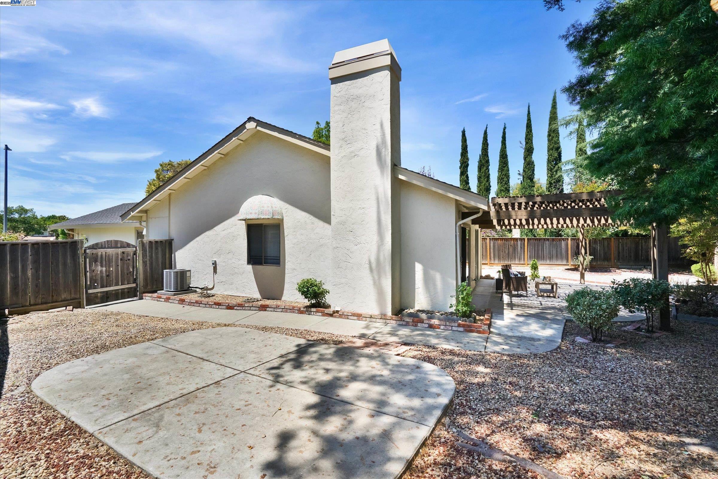 Detail Gallery Image 26 of 27 For 5927 Corte Cerritos, Pleasanton,  CA 94566 - 2 Beds | 2 Baths