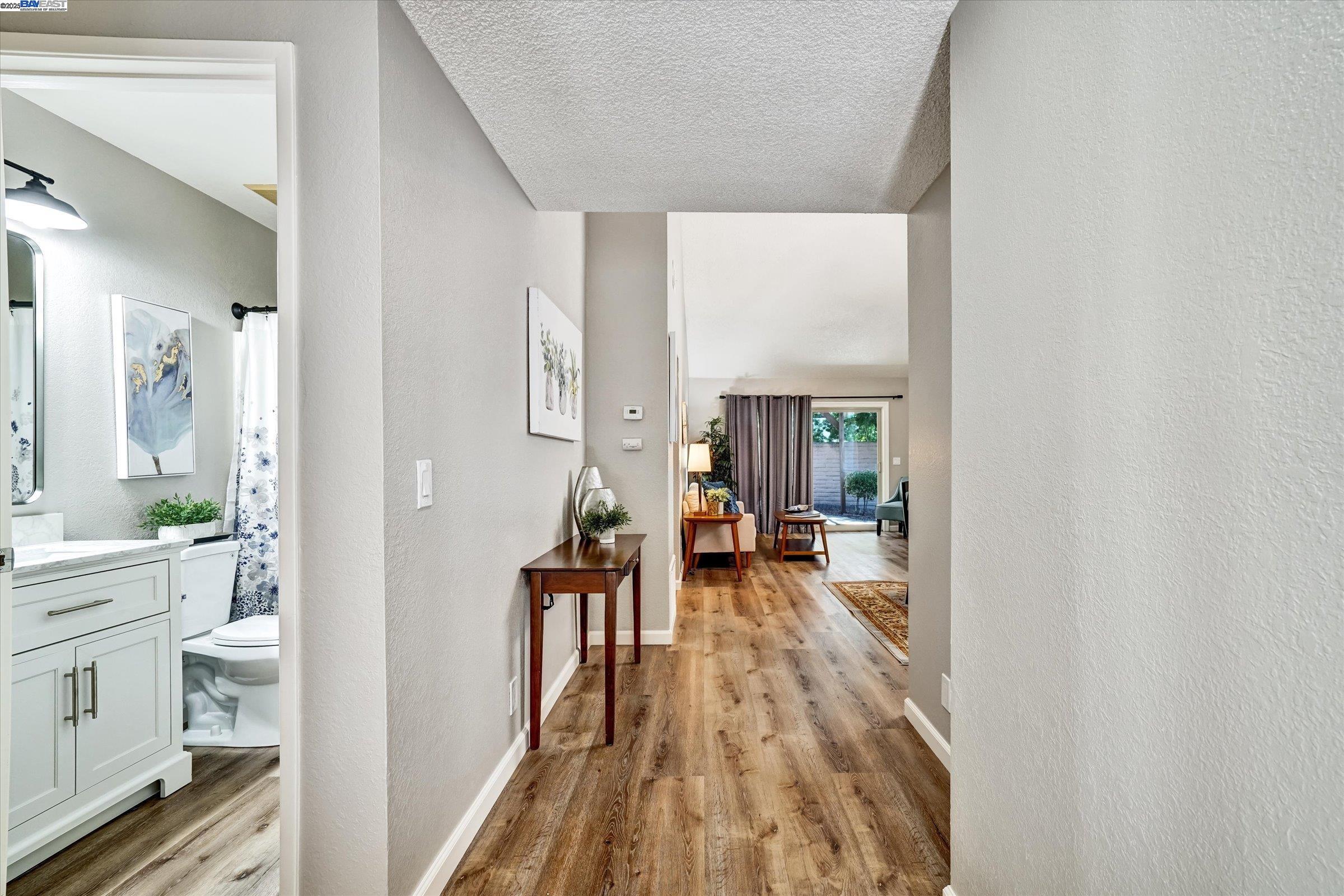 Detail Gallery Image 5 of 27 For 5927 Corte Cerritos, Pleasanton,  CA 94566 - 2 Beds | 2 Baths