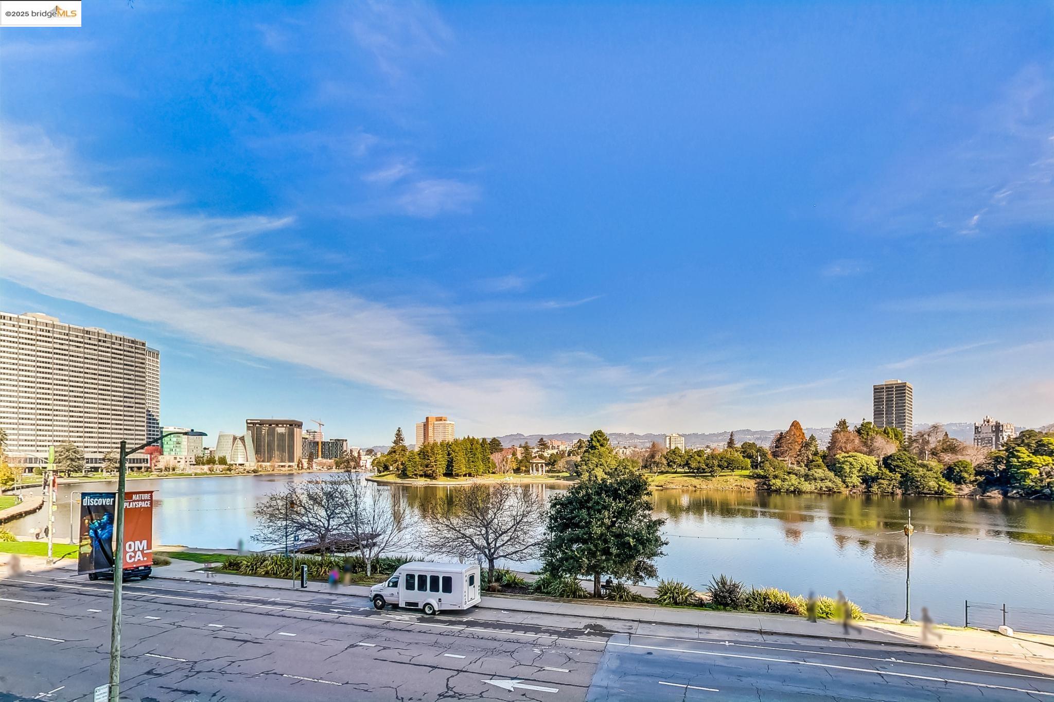 Detail Gallery Image 20 of 26 For 1 Lakeside Dr #1509,  Oakland,  CA 94612 - 1 Beds | 1 Baths