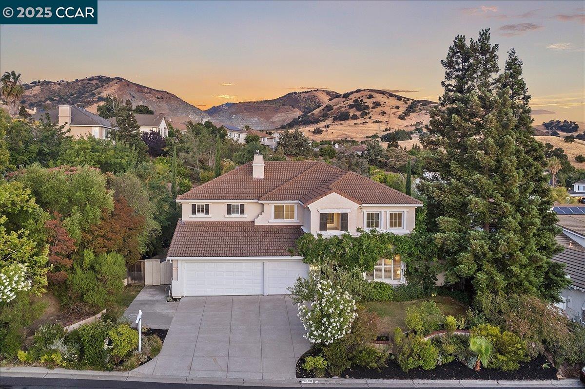 Detail Gallery Image 1 of 1 For 1008 Rolling Woods Way, Concord,  CA 94521 - 5 Beds | 3 Baths