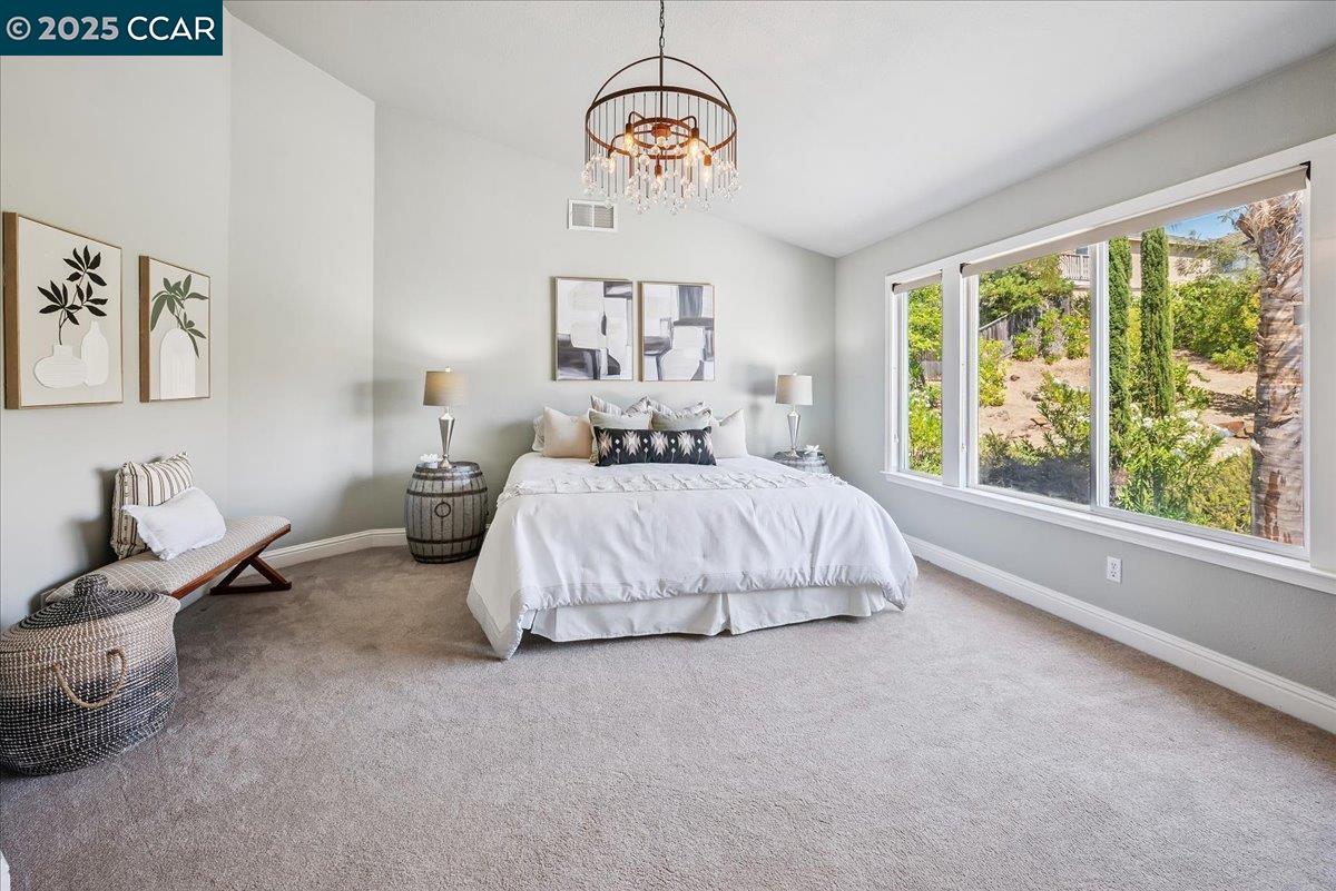 Detail Gallery Image 24 of 45 For 1008 Rolling Woods Way, Concord,  CA 94521 - 5 Beds | 3 Baths