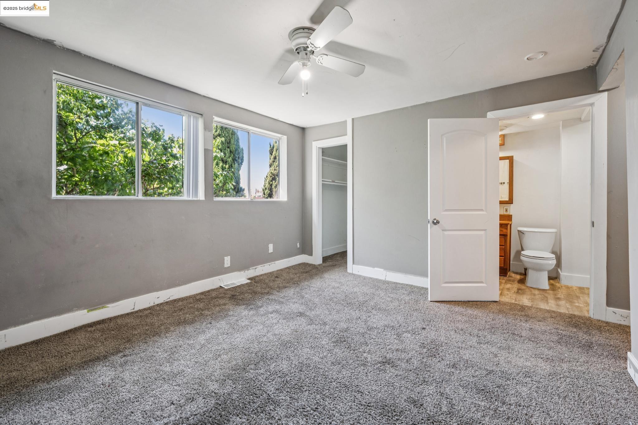 Detail Gallery Image 32 of 54 For 3427 Laguna Ave, Oakland,  CA 94602 - 4 Beds | 3 Baths