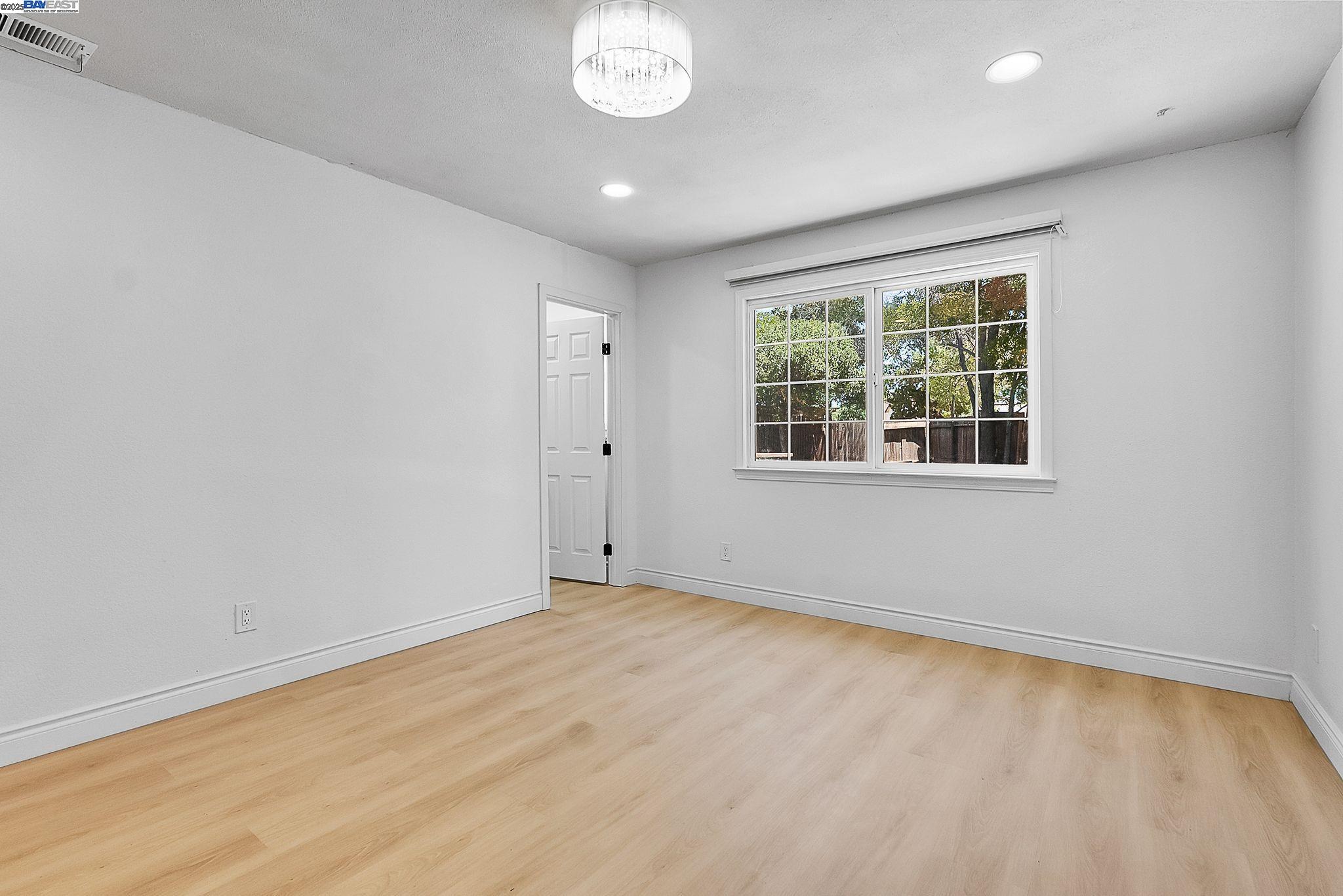Detail Gallery Image 19 of 33 For 3481 Michael Pl, Bay Point,  CA 94565 - 3 Beds | 2 Baths