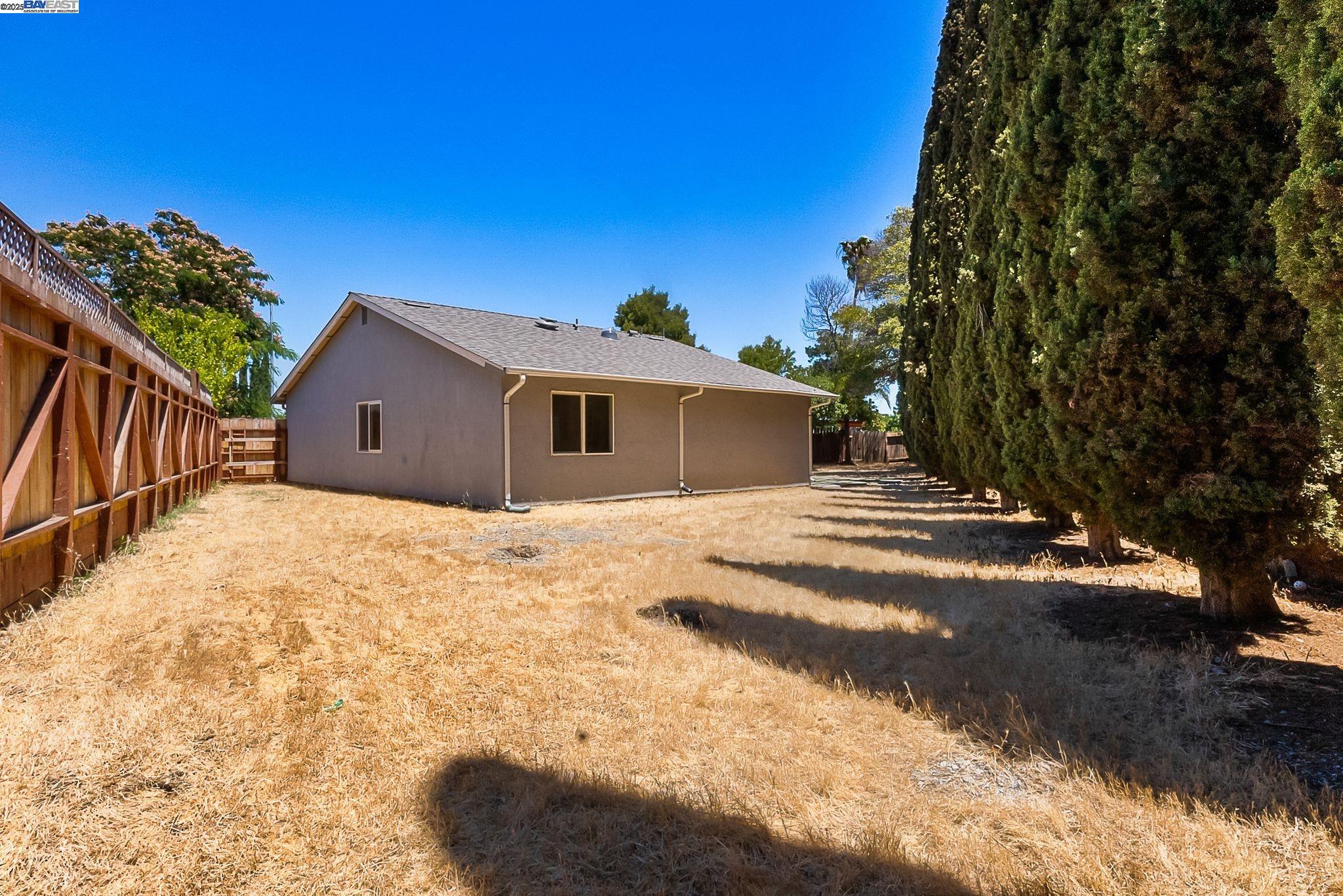 Detail Gallery Image 28 of 33 For 3481 Michael Pl, Bay Point,  CA 94565 - 3 Beds | 2 Baths