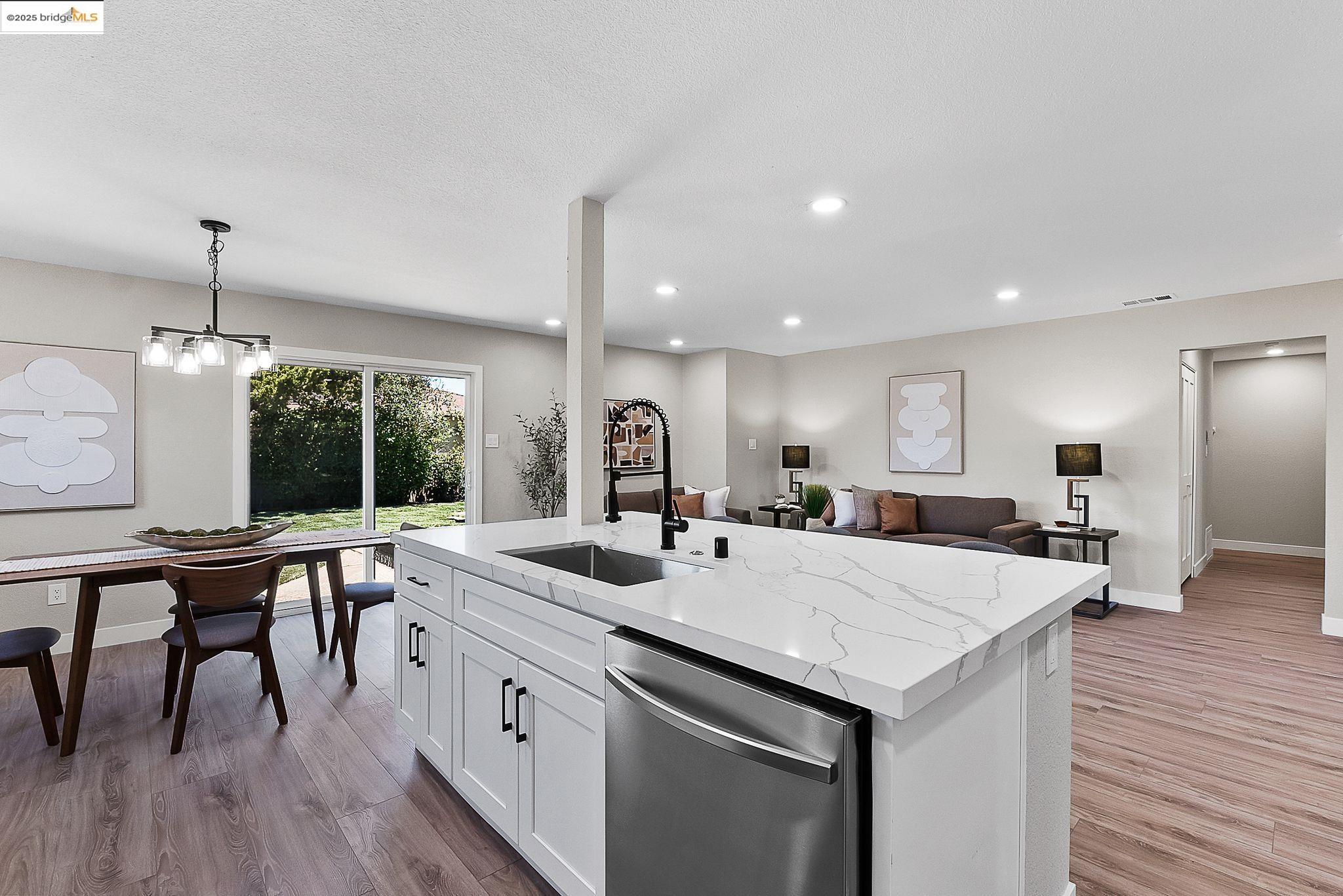 Detail Gallery Image 20 of 50 For 1816 Lynwood Dr, Concord,  CA 94519 - 4 Beds | 2 Baths