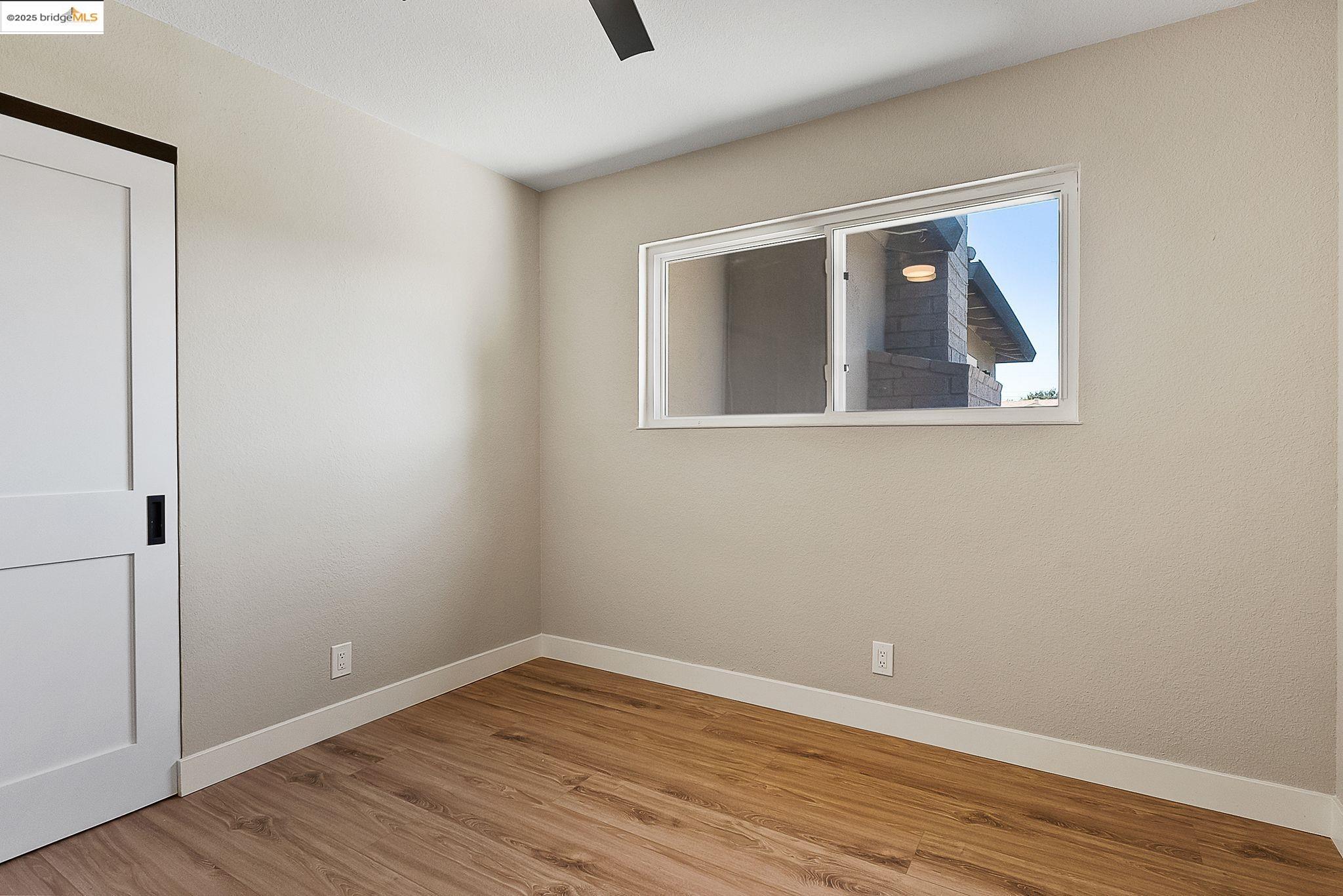 Detail Gallery Image 28 of 50 For 1816 Lynwood Dr, Concord,  CA 94519 - 4 Beds | 2 Baths