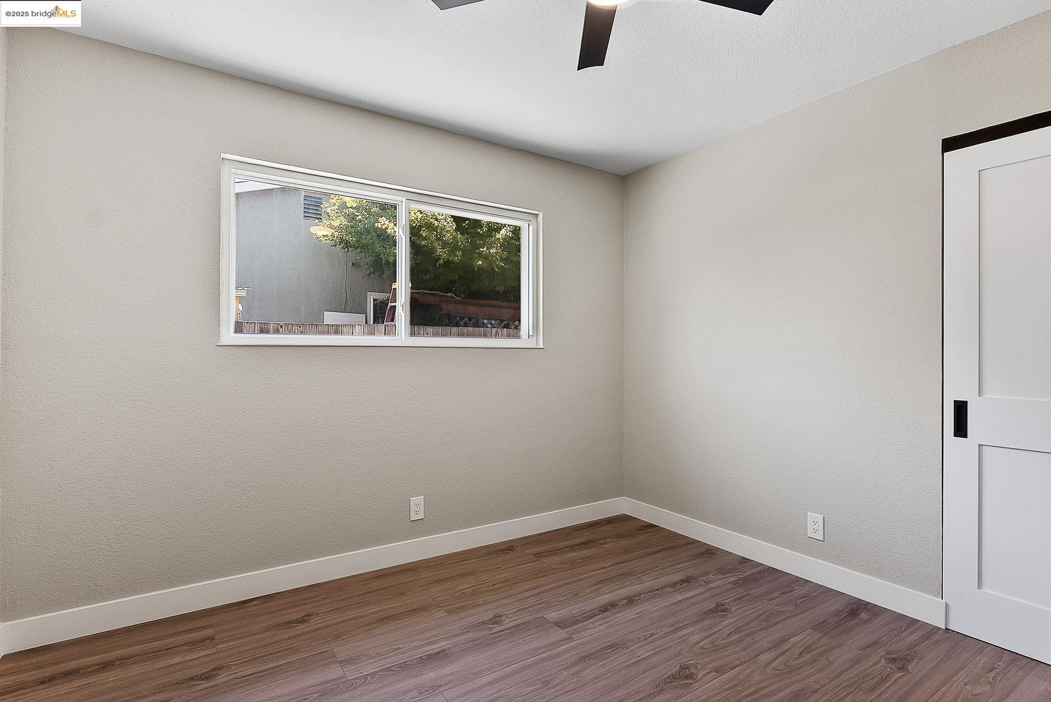 Detail Gallery Image 30 of 50 For 1816 Lynwood Dr, Concord,  CA 94519 - 4 Beds | 2 Baths