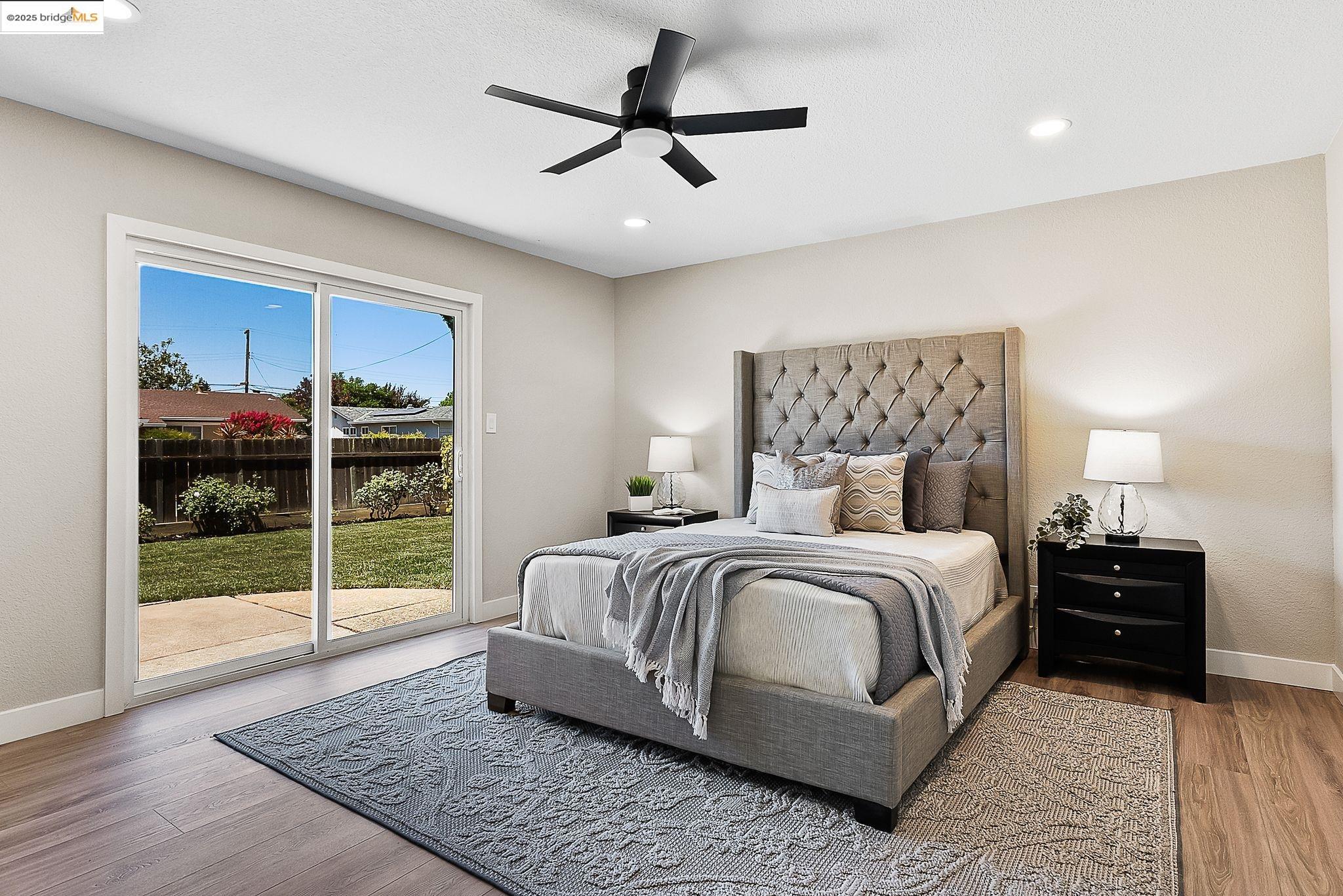 Detail Gallery Image 31 of 50 For 1816 Lynwood Dr, Concord,  CA 94519 - 4 Beds | 2 Baths