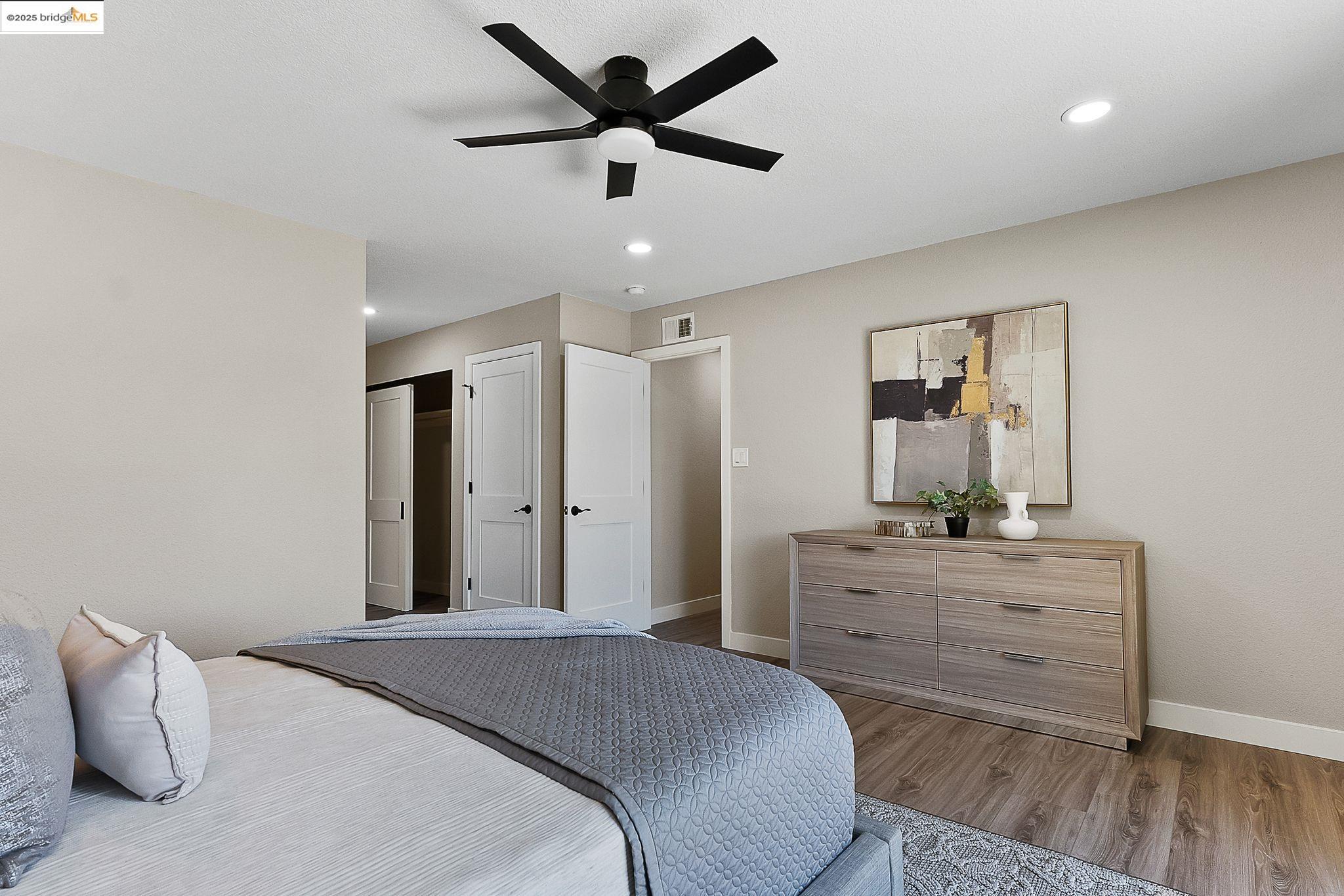 Detail Gallery Image 33 of 50 For 1816 Lynwood Dr, Concord,  CA 94519 - 4 Beds | 2 Baths