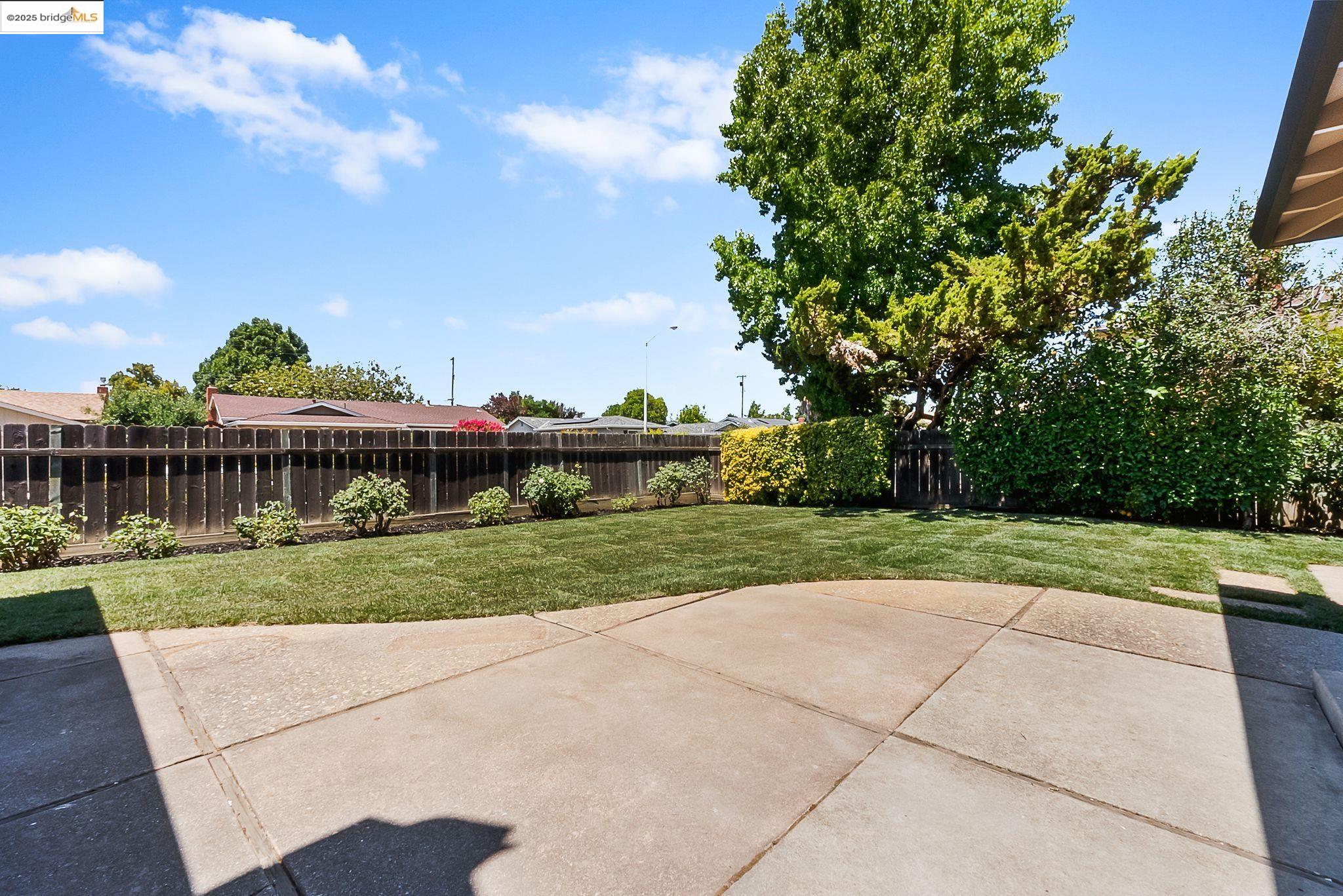 Detail Gallery Image 41 of 50 For 1816 Lynwood Dr, Concord,  CA 94519 - 4 Beds | 2 Baths