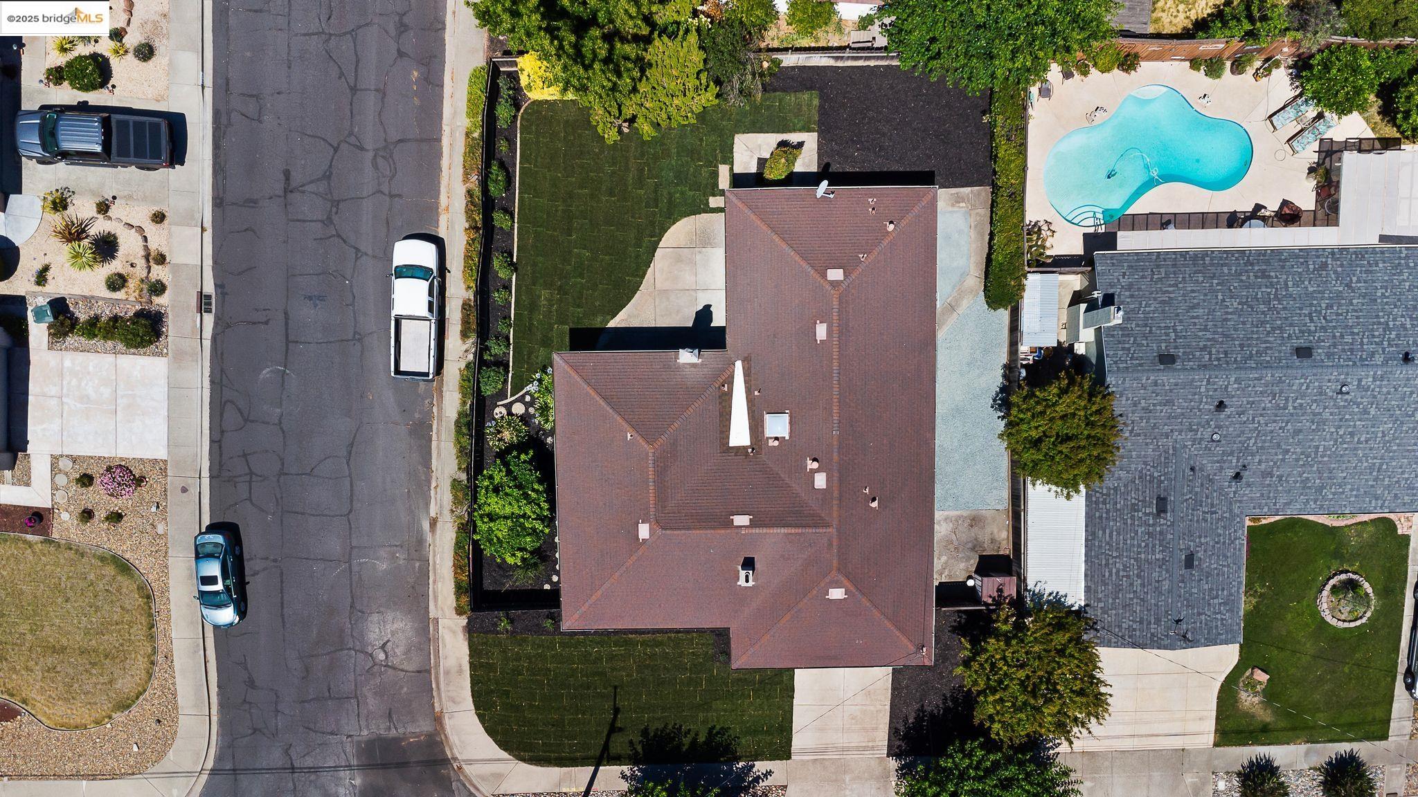 Detail Gallery Image 48 of 50 For 1816 Lynwood Dr, Concord,  CA 94519 - 4 Beds | 2 Baths