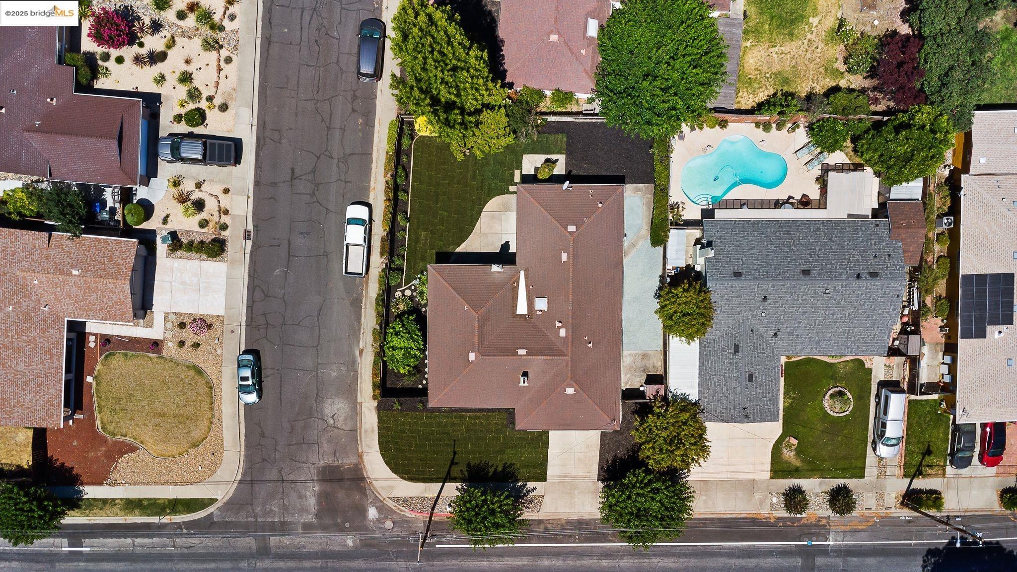 Detail Gallery Image 49 of 50 For 1816 Lynwood Dr, Concord,  CA 94519 - 4 Beds | 2 Baths