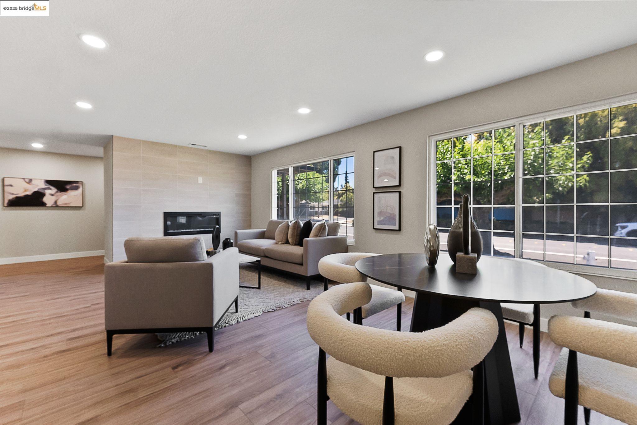 Detail Gallery Image 8 of 50 For 1816 Lynwood Dr, Concord,  CA 94519 - 4 Beds | 2 Baths