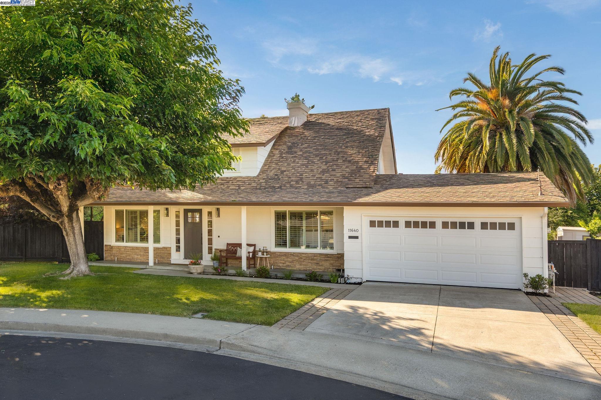 Detail Gallery Image 3 of 43 For 11640 Luna Ct, Dublin,  CA 94568 - 5 Beds | 2/1 Baths