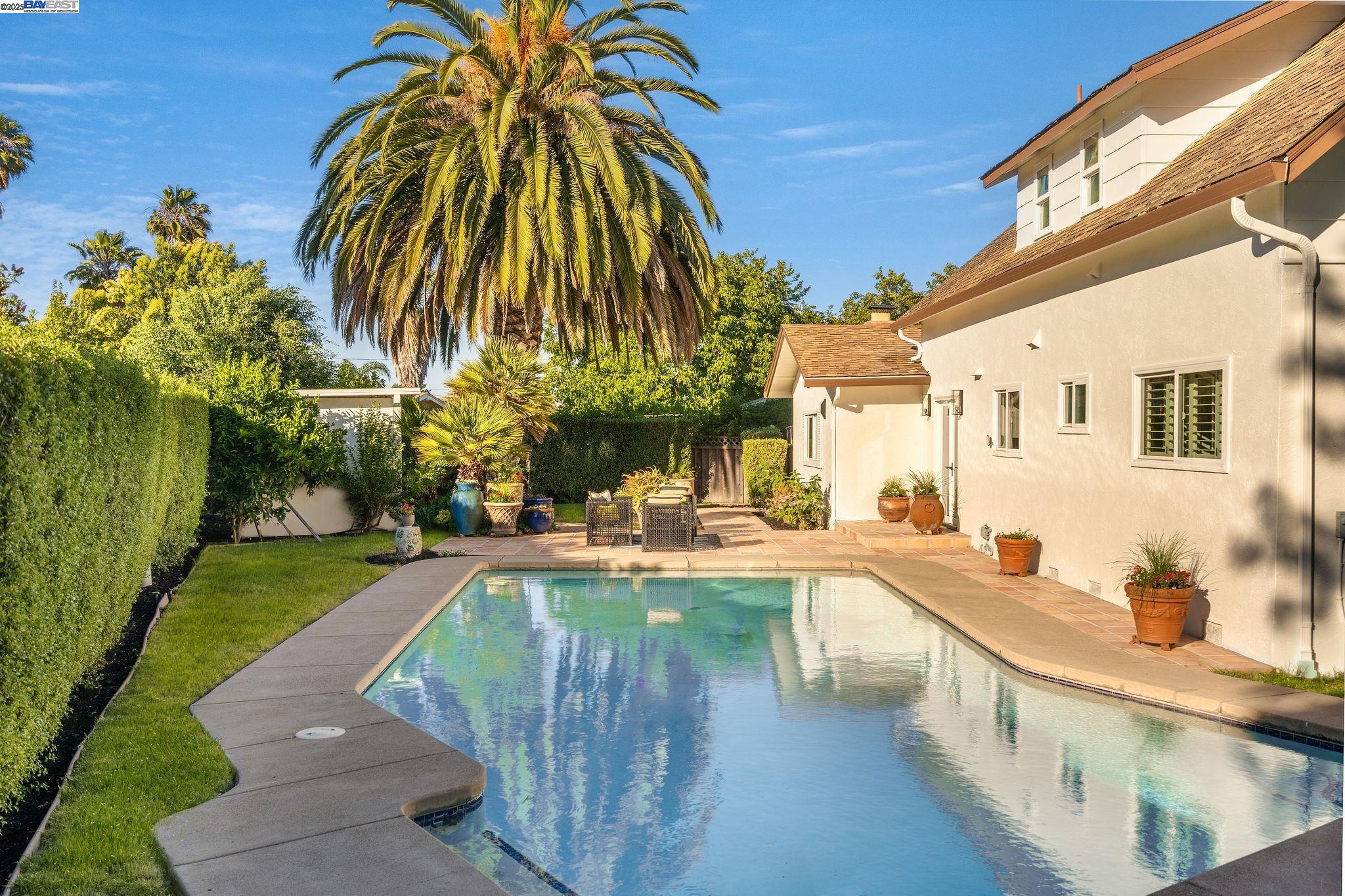 Detail Gallery Image 43 of 43 For 11640 Luna Ct, Dublin,  CA 94568 - 5 Beds | 2/1 Baths