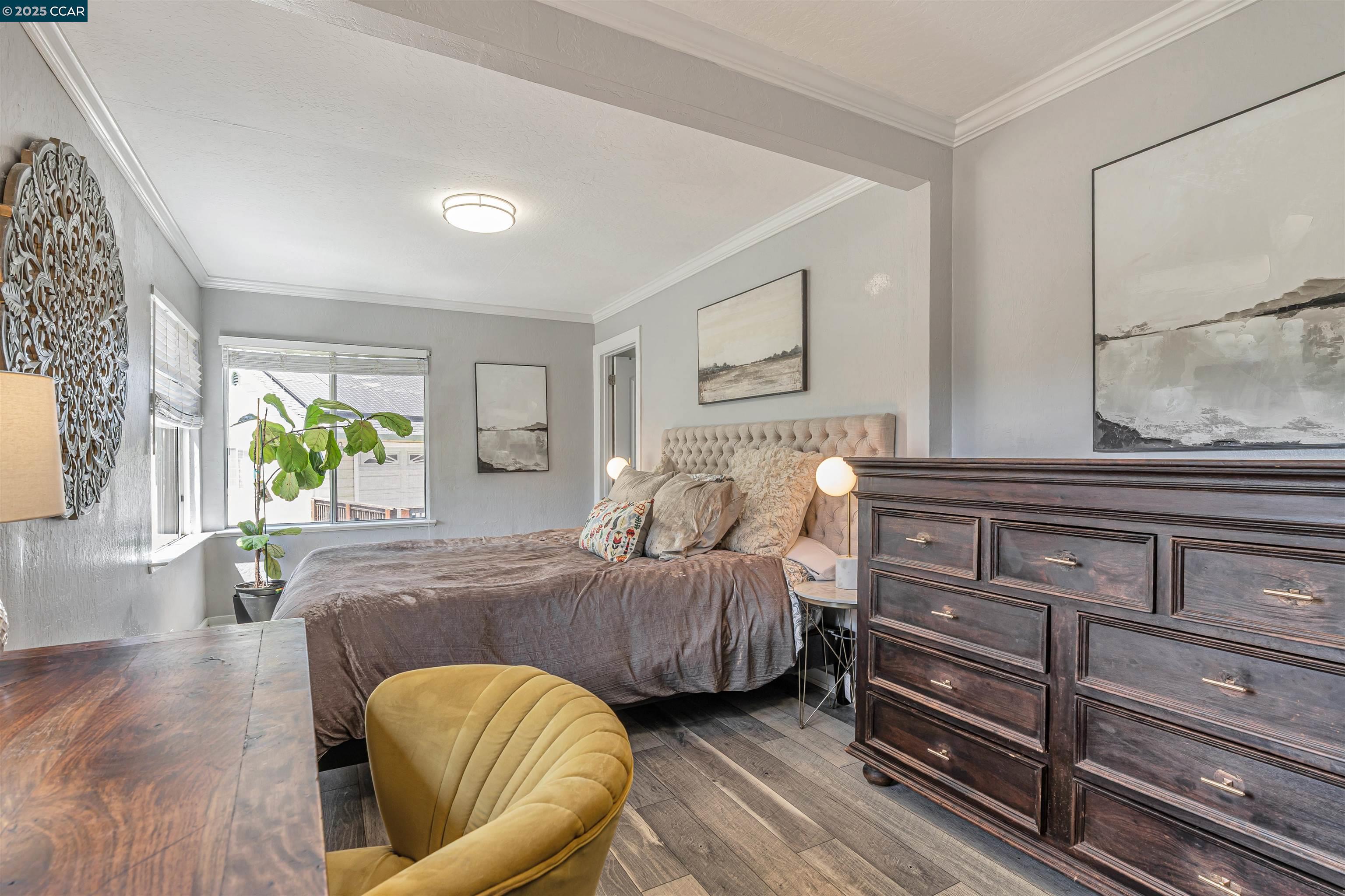 Detail Gallery Image 17 of 55 For 2230 Pomona Ave, Martinez,  CA 94553 - 5 Beds | 3 Baths