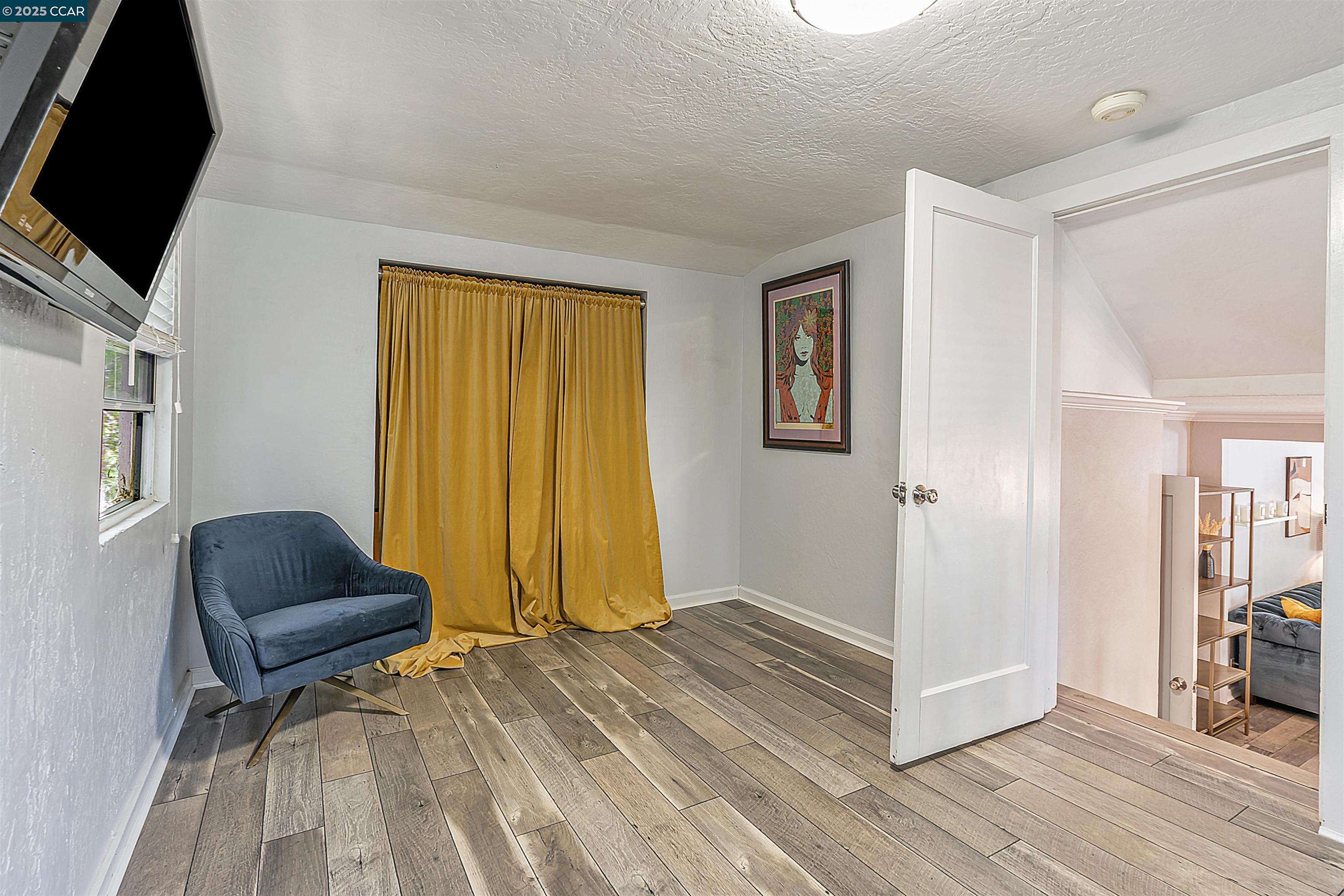 Detail Gallery Image 30 of 55 For 2230 Pomona Ave, Martinez,  CA 94553 - 5 Beds | 3 Baths