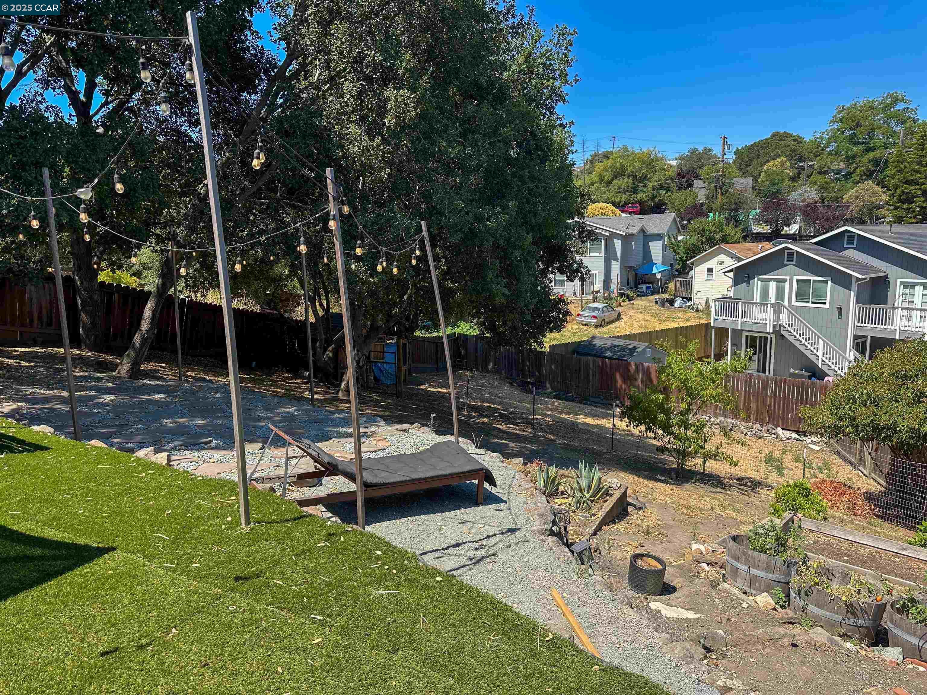 Detail Gallery Image 49 of 55 For 2230 Pomona Ave, Martinez,  CA 94553 - 5 Beds | 3 Baths