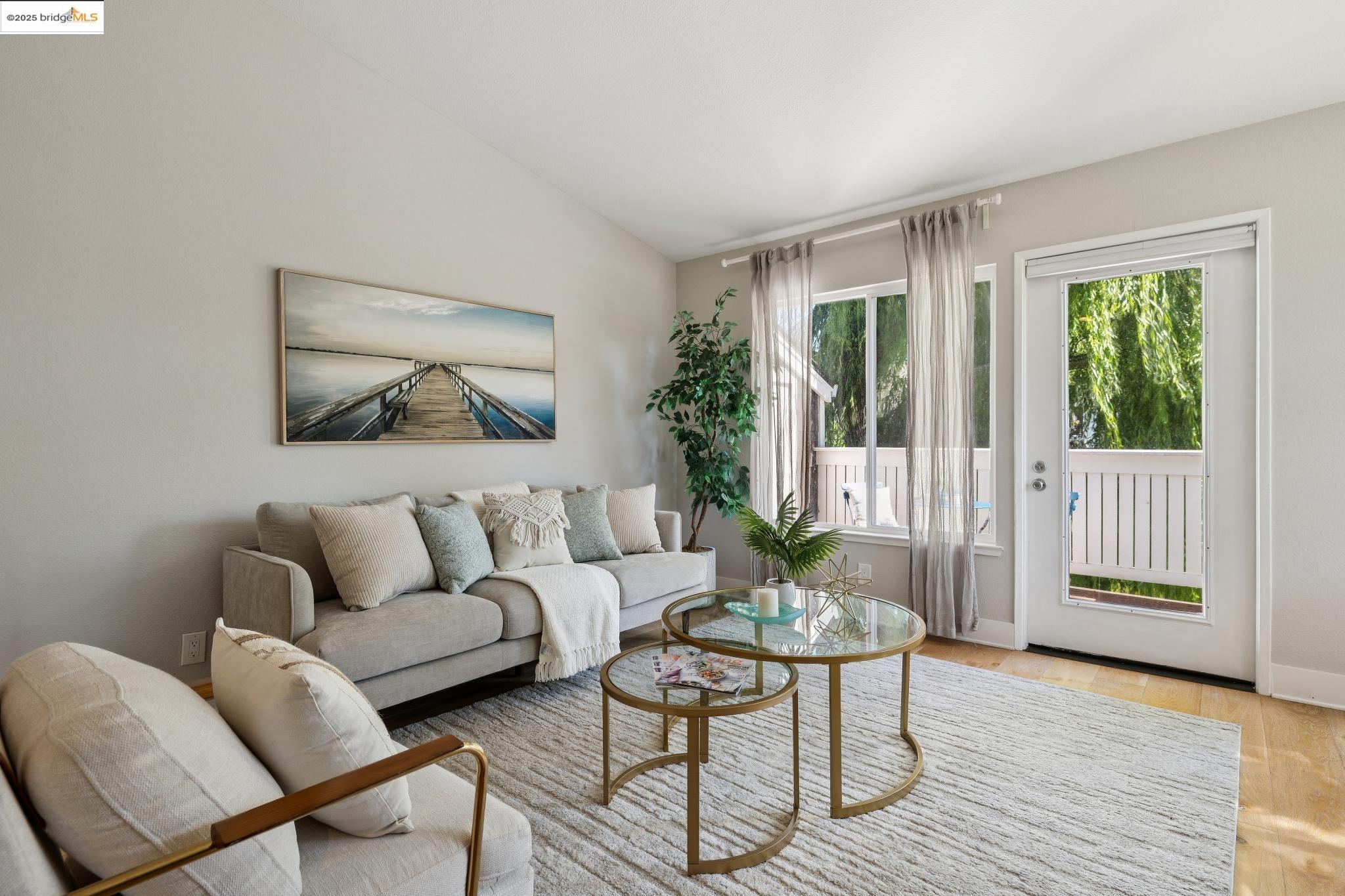 Photo #4: 41104378 Listing 