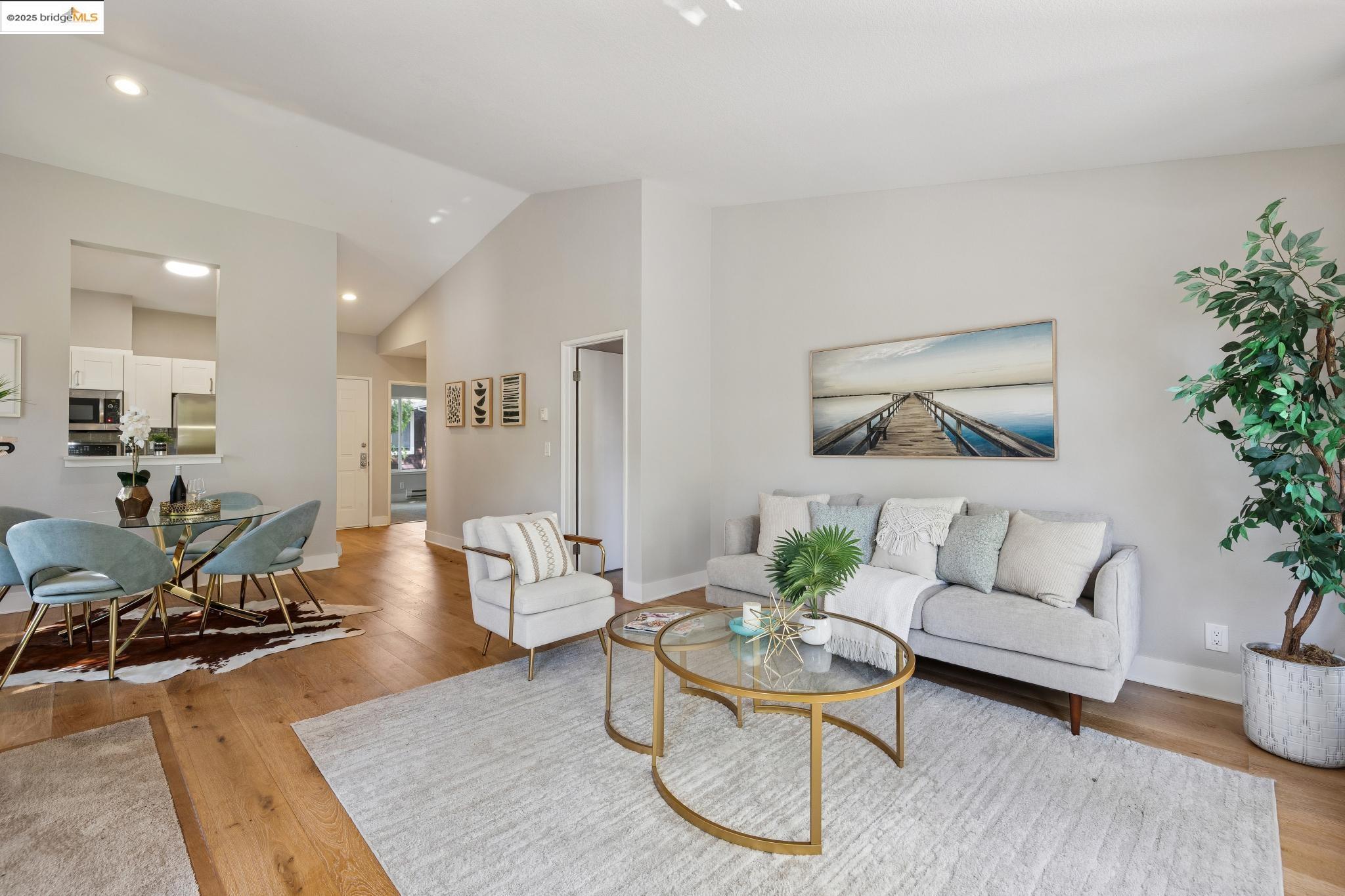 Photo #5: 41104378 Listing 