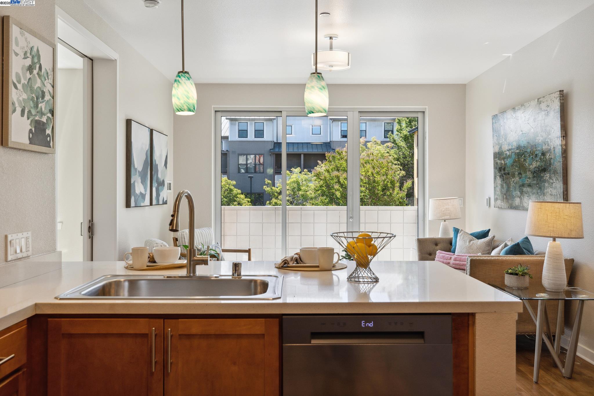 Photo #10: 41104379 Listing: Photo #10