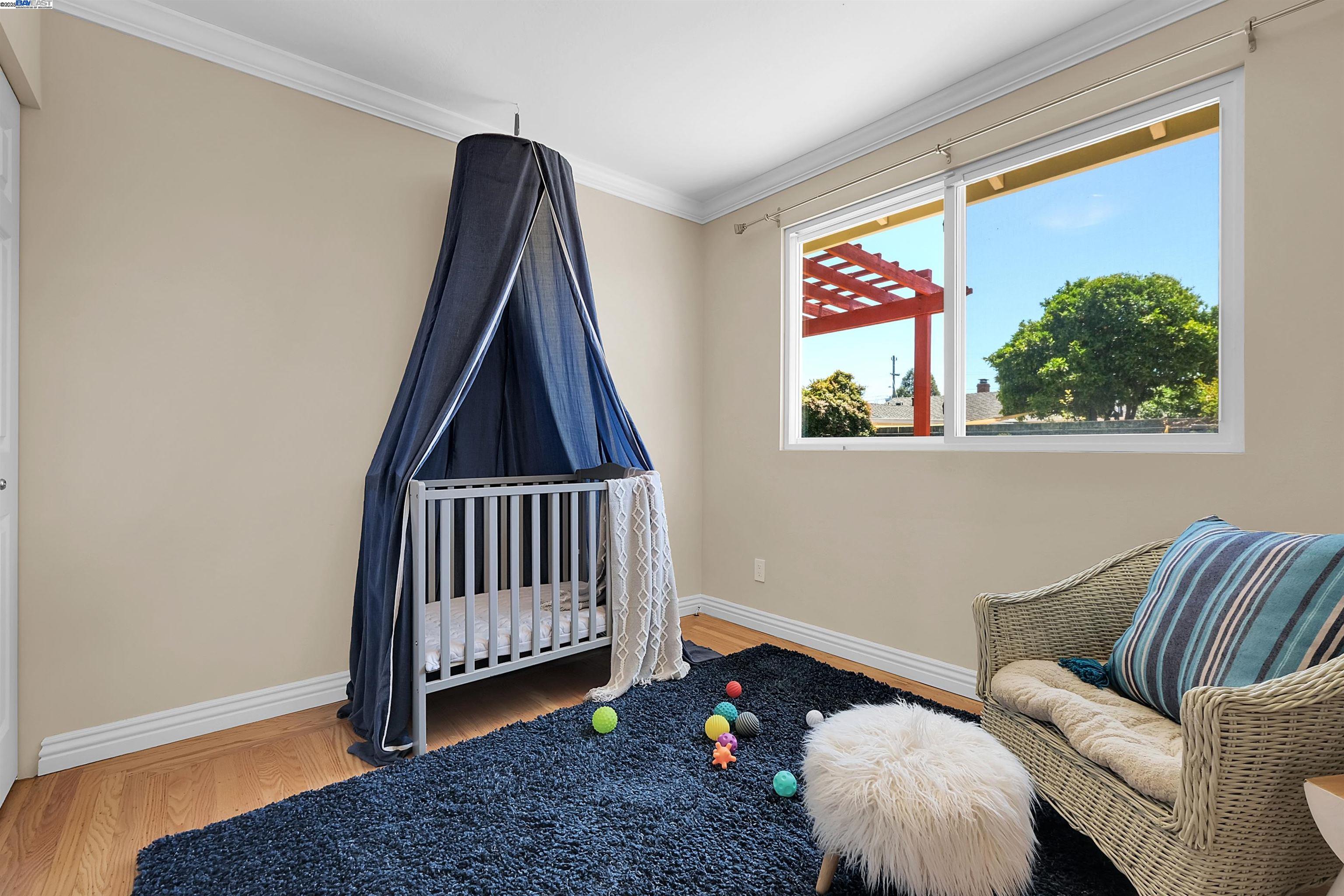 Detail Gallery Image 18 of 33 For 1730 via Ventana, San Lorenzo,  CA 94580 - 3 Beds | 1/1 Baths