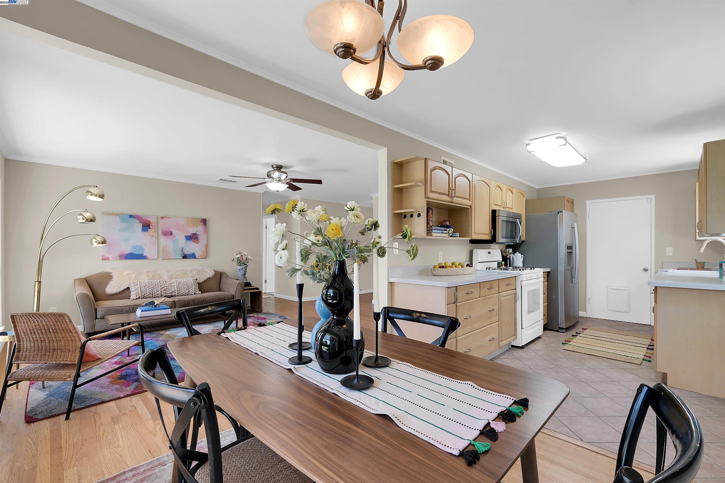 Detail Gallery Image 9 of 33 For 1730 via Ventana, San Lorenzo,  CA 94580 - 3 Beds | 1/1 Baths