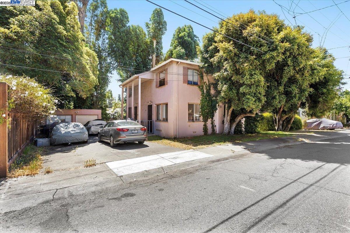 Detail Gallery Image 2 of 12 For 2744 Barry Pl, Oakland,  CA 94601 - – Beds | – Baths