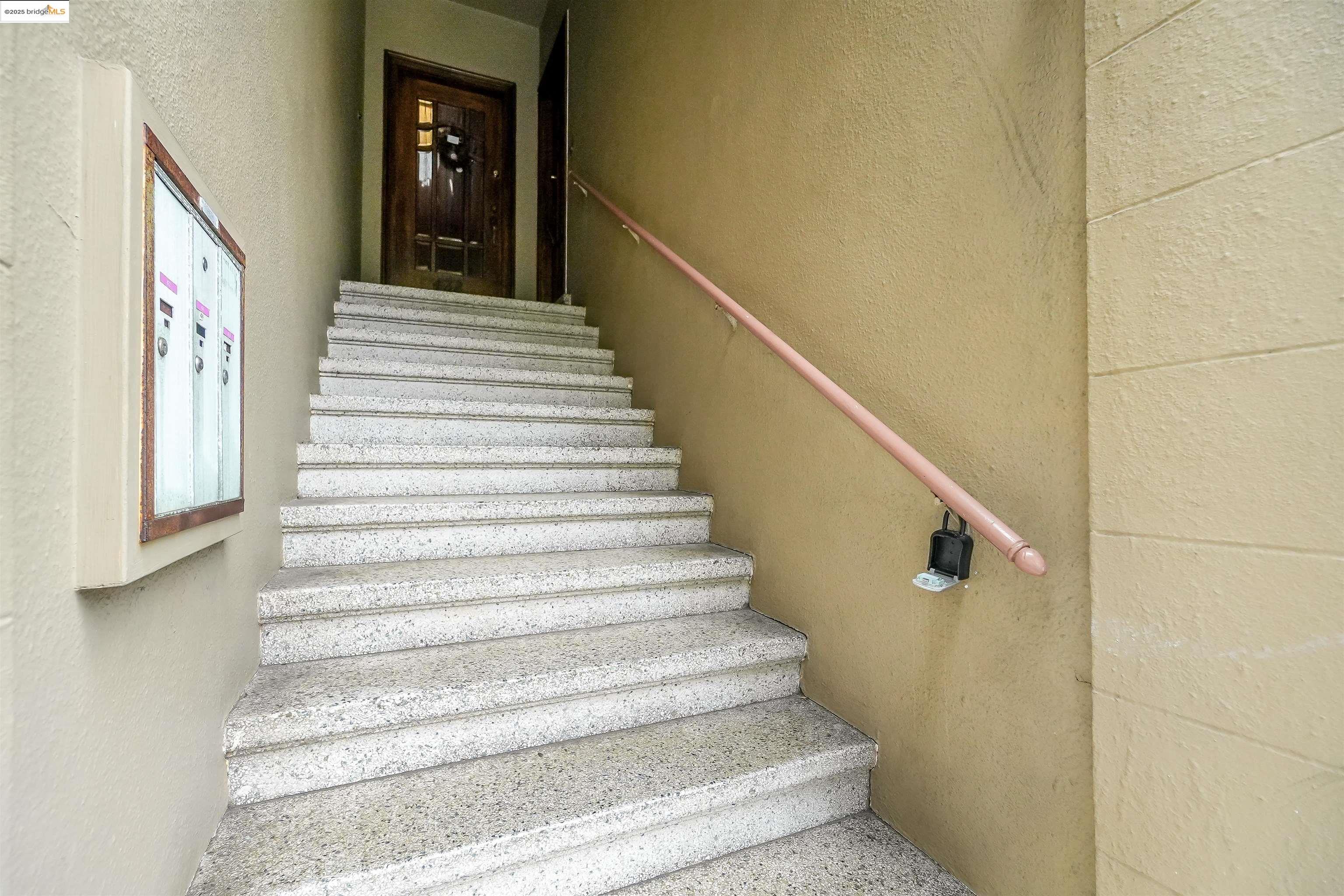 Detail Gallery Image 10 of 47 For 422-424 34th Ave, San Francisco,  CA 94121 - – Beds | – Baths