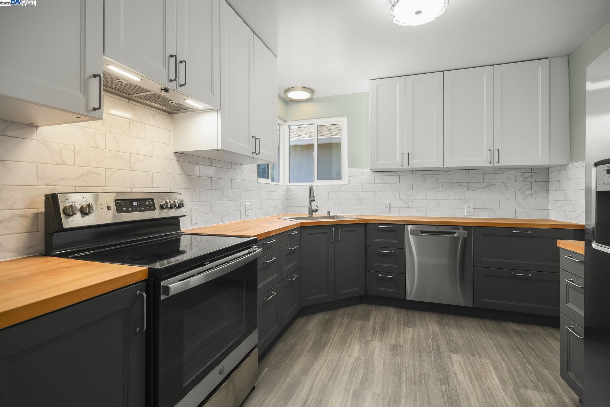 Detail Gallery Image 11 of 21 For 456 Custer Rd, Hayward,  CA 94544 - 3 Beds | 1 Baths