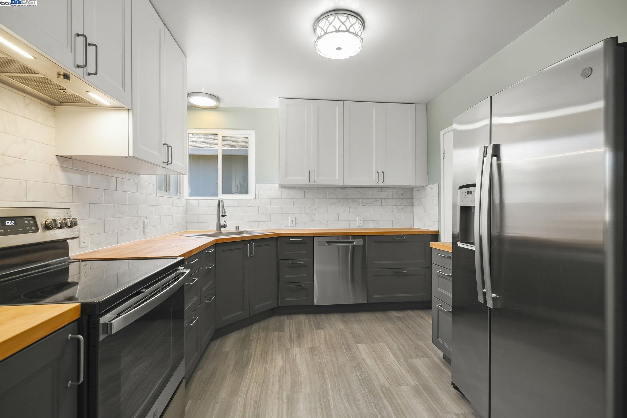 Detail Gallery Image 12 of 21 For 456 Custer Rd, Hayward,  CA 94544 - 3 Beds | 1 Baths