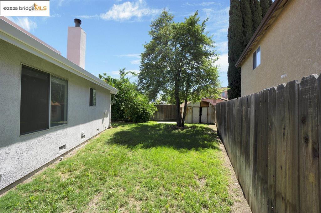 Detail Gallery Image 32 of 33 For 2490 Ponte Mira Way, Stockton,  CA 95209-9999 - 3 Beds | 2/1 Baths