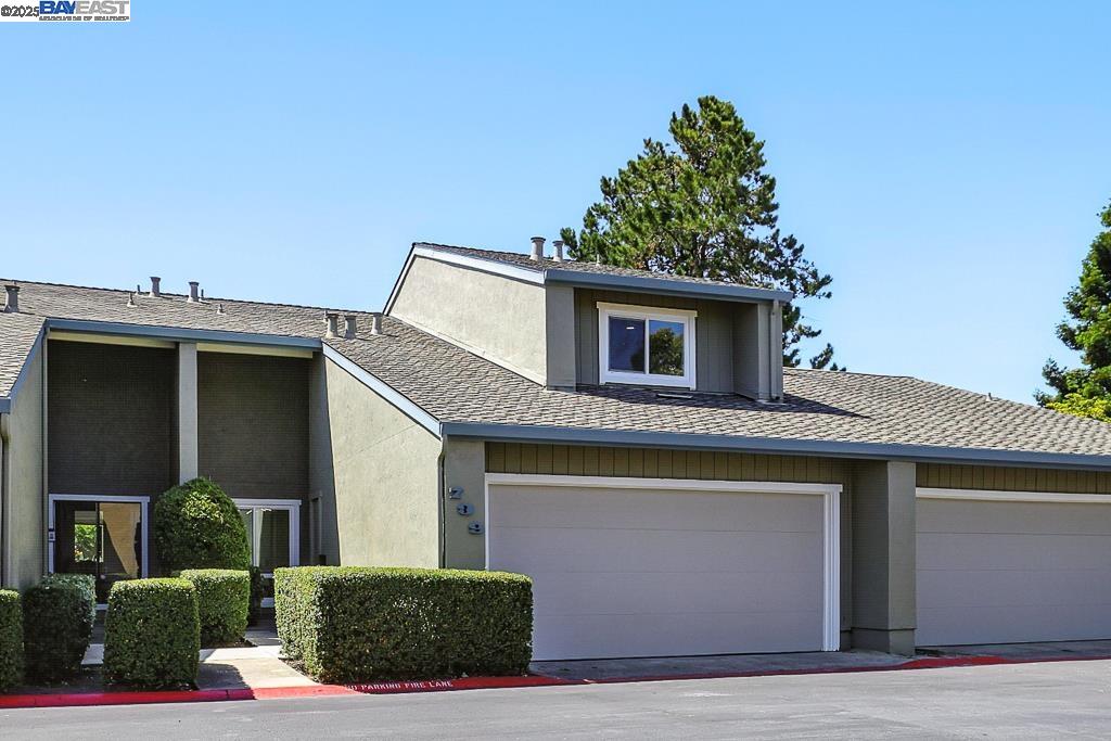Detail Gallery Image 2 of 56 For 739 Aries Ln, Foster City,  CA 94404 - 3 Beds | 2/1 Baths