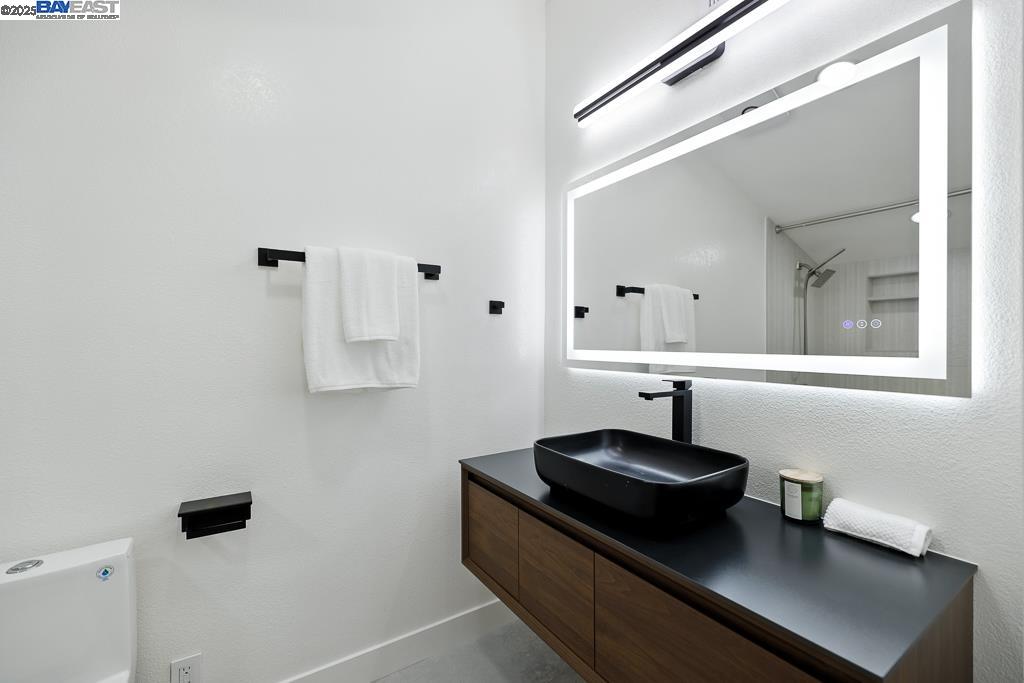Detail Gallery Image 20 of 56 For 739 Aries Ln, Foster City,  CA 94404 - 3 Beds | 2/1 Baths