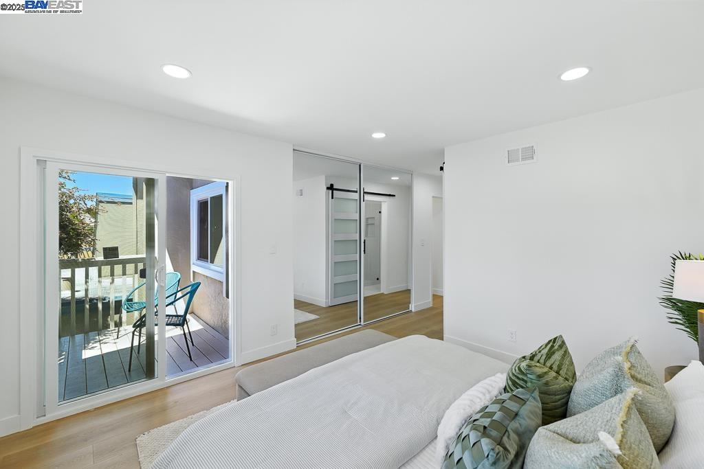 Detail Gallery Image 32 of 56 For 739 Aries Ln, Foster City,  CA 94404 - 3 Beds | 2/1 Baths