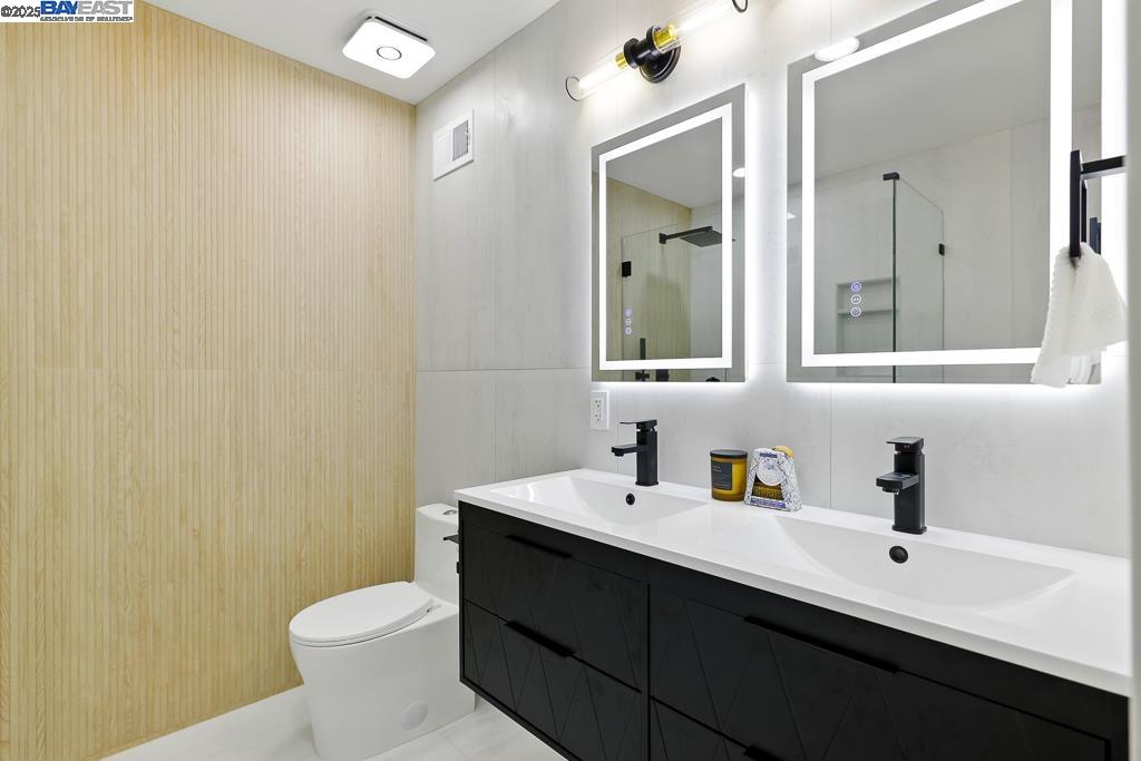 Detail Gallery Image 34 of 56 For 739 Aries Ln, Foster City,  CA 94404 - 3 Beds | 2/1 Baths