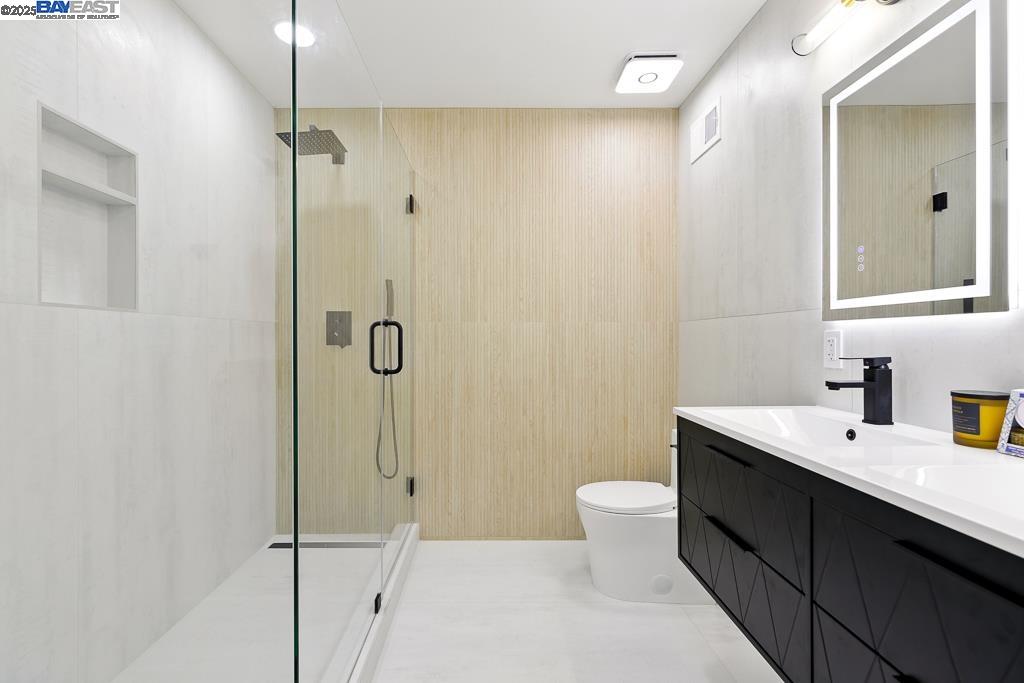 Detail Gallery Image 35 of 56 For 739 Aries Ln, Foster City,  CA 94404 - 3 Beds | 2/1 Baths
