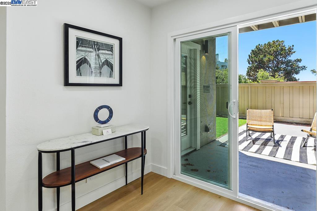 Detail Gallery Image 38 of 56 For 739 Aries Ln, Foster City,  CA 94404 - 3 Beds | 2/1 Baths