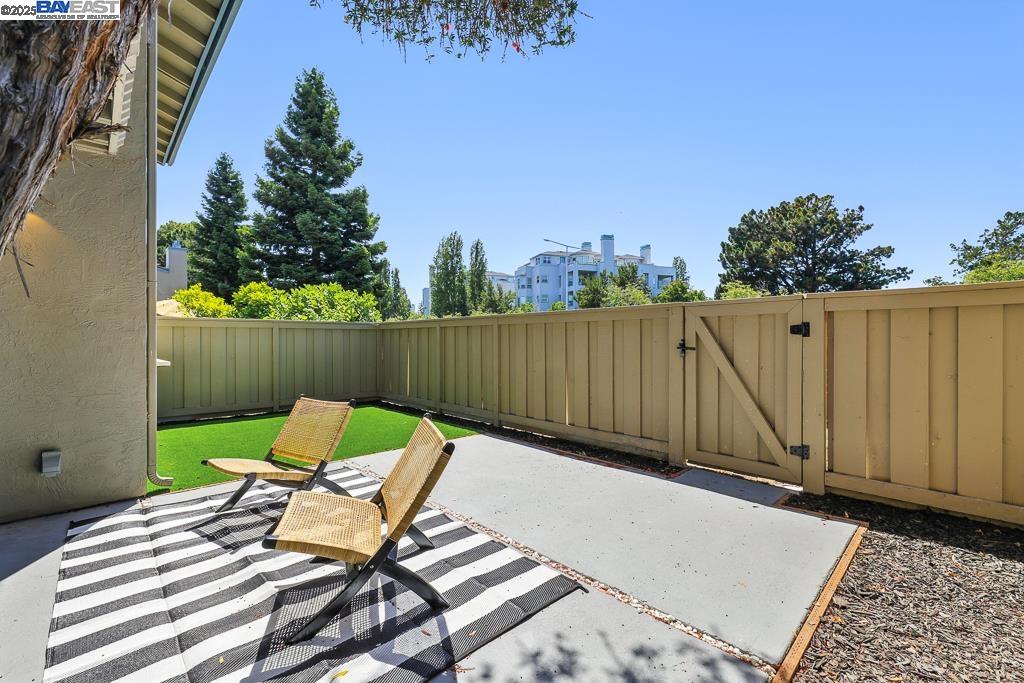 Detail Gallery Image 40 of 56 For 739 Aries Ln, Foster City,  CA 94404 - 3 Beds | 2/1 Baths