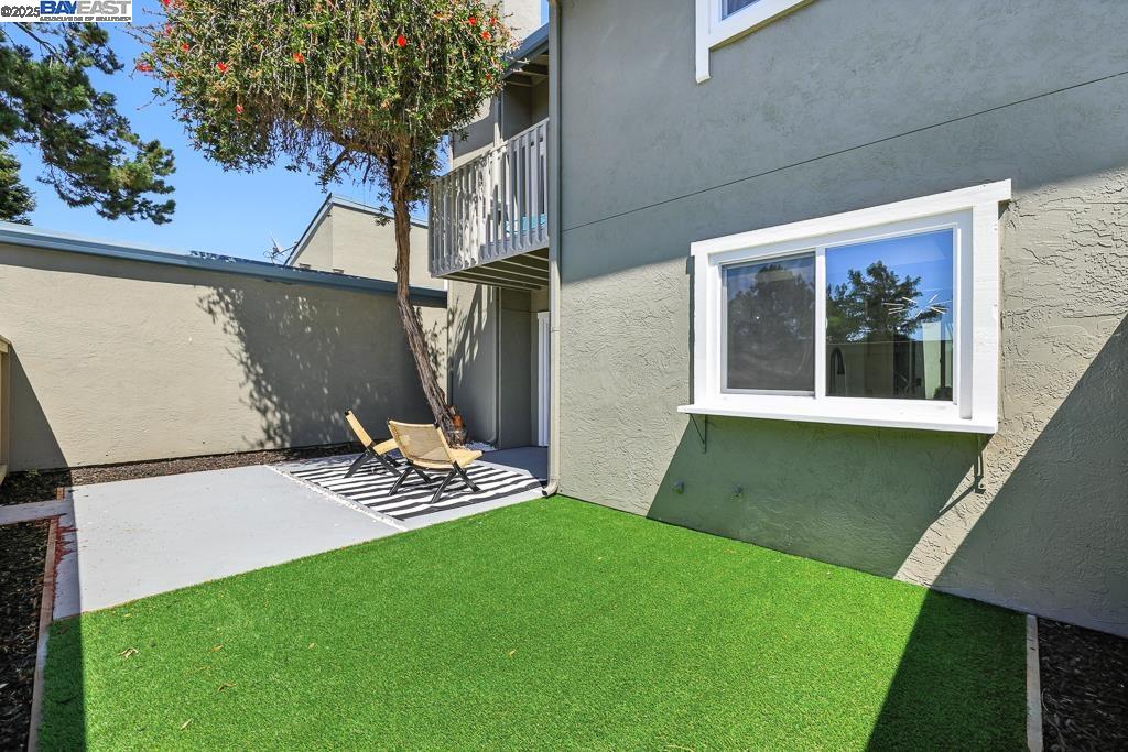 Detail Gallery Image 42 of 56 For 739 Aries Ln, Foster City,  CA 94404 - 3 Beds | 2/1 Baths