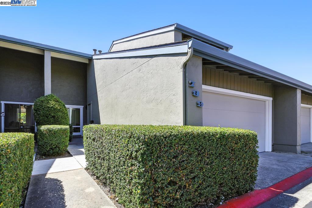 Detail Gallery Image 48 of 56 For 739 Aries Ln, Foster City,  CA 94404 - 3 Beds | 2/1 Baths