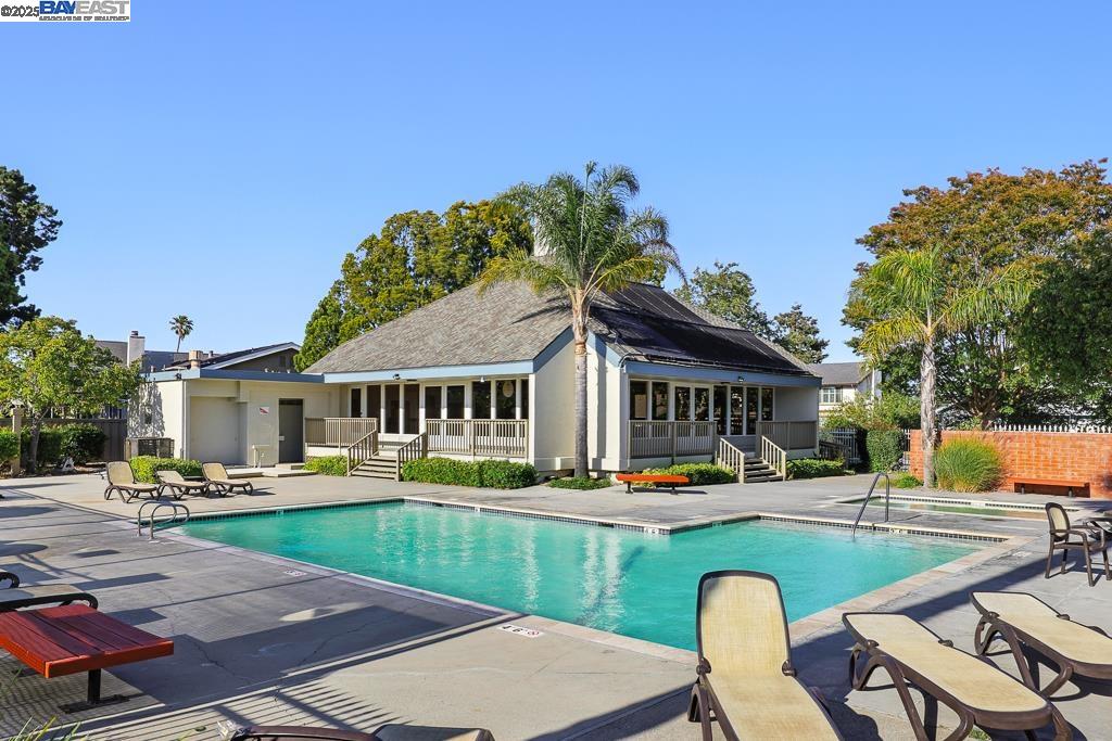 Detail Gallery Image 50 of 56 For 739 Aries Ln, Foster City,  CA 94404 - 3 Beds | 2/1 Baths