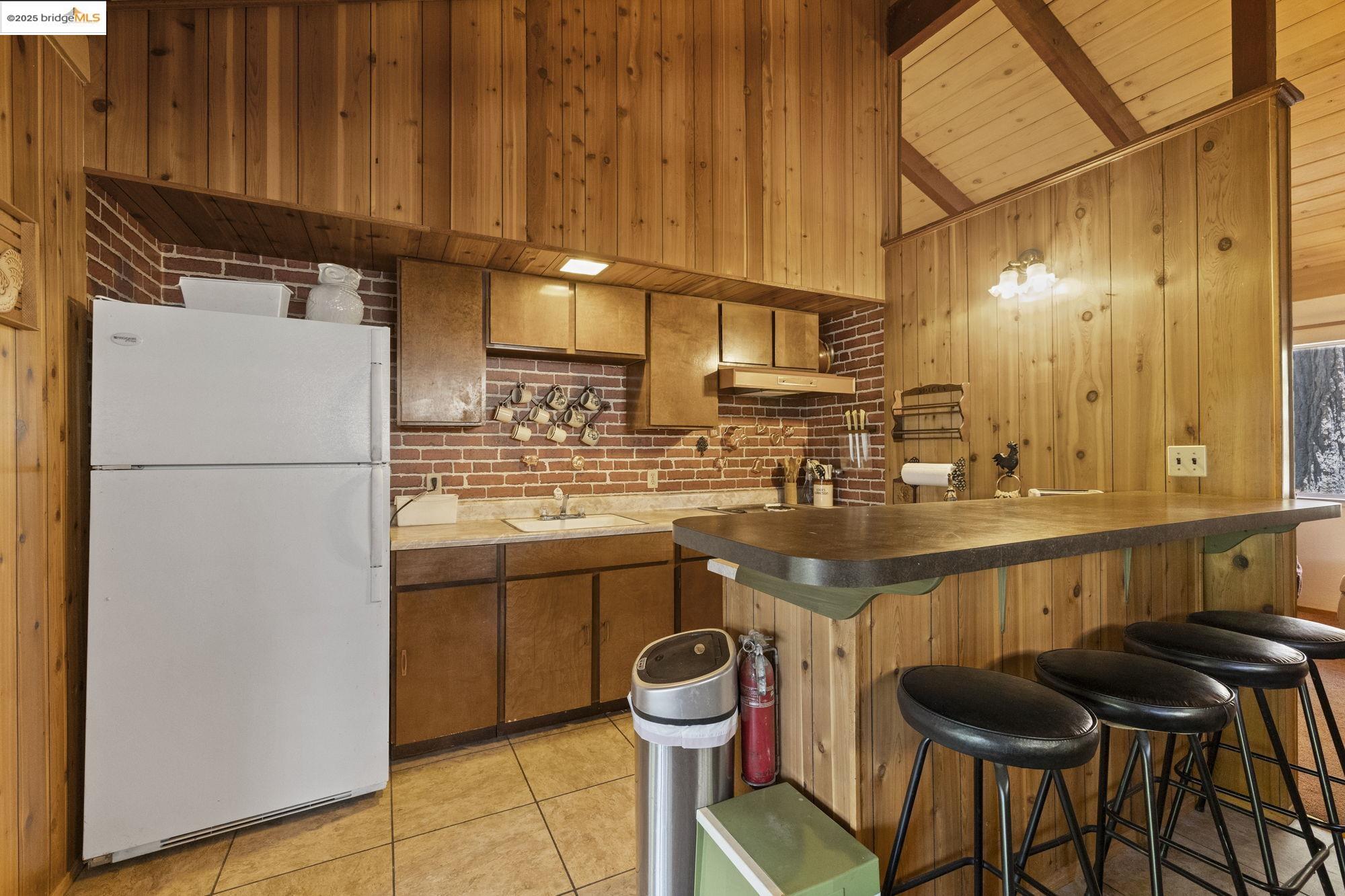 Detail Gallery Image 8 of 21 For 24318 Kalanu Pl, Mi Wuk Village,  CA 95346 - 2 Beds | 1 Baths
