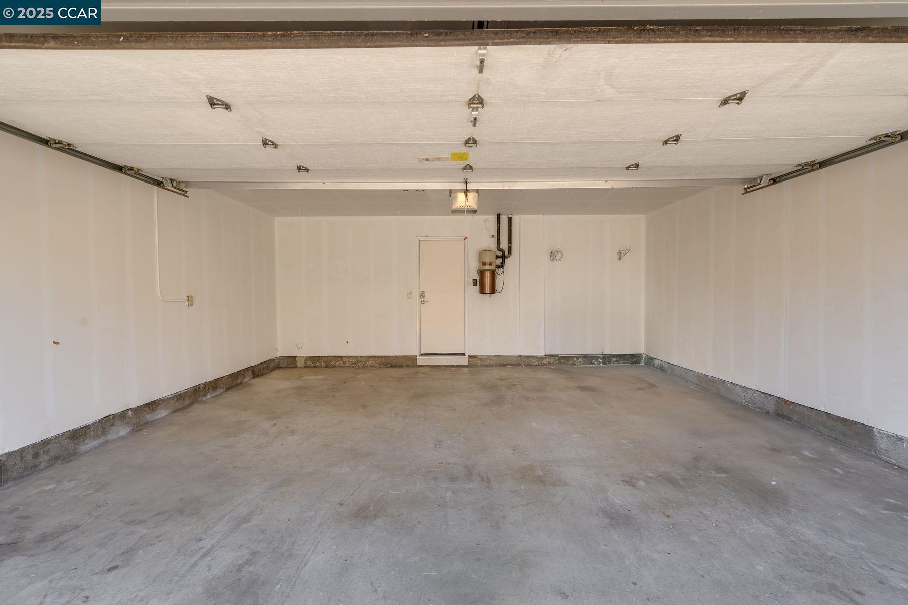 Photo #31: 41104394 Listing: Photo #31