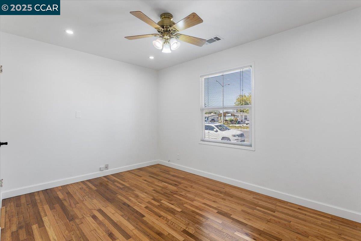 Detail Gallery Image 16 of 22 For 16148 Hesperian Blvd, San Lorenzo,  CA 94580 - 3 Beds | 1 Baths