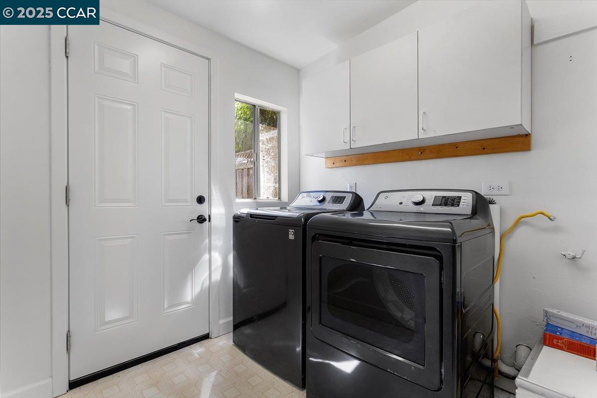 Detail Gallery Image 10 of 22 For 16148 Hesperian Blvd, San Lorenzo,  CA 94580 - 3 Beds | 1 Baths
