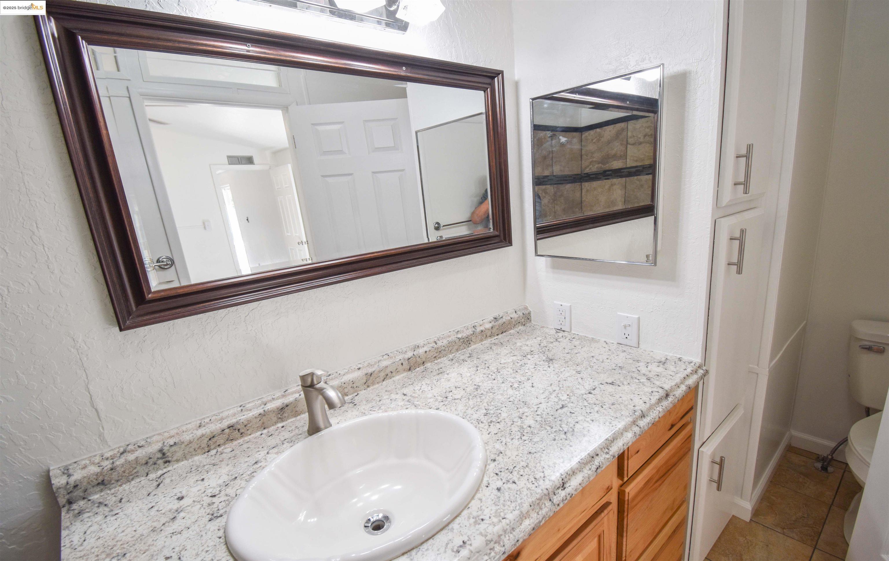 Detail Gallery Image 14 of 37 For 17390 Campbell Flat Rd, Sonora,  CA 95370 - 2 Beds | 2 Baths