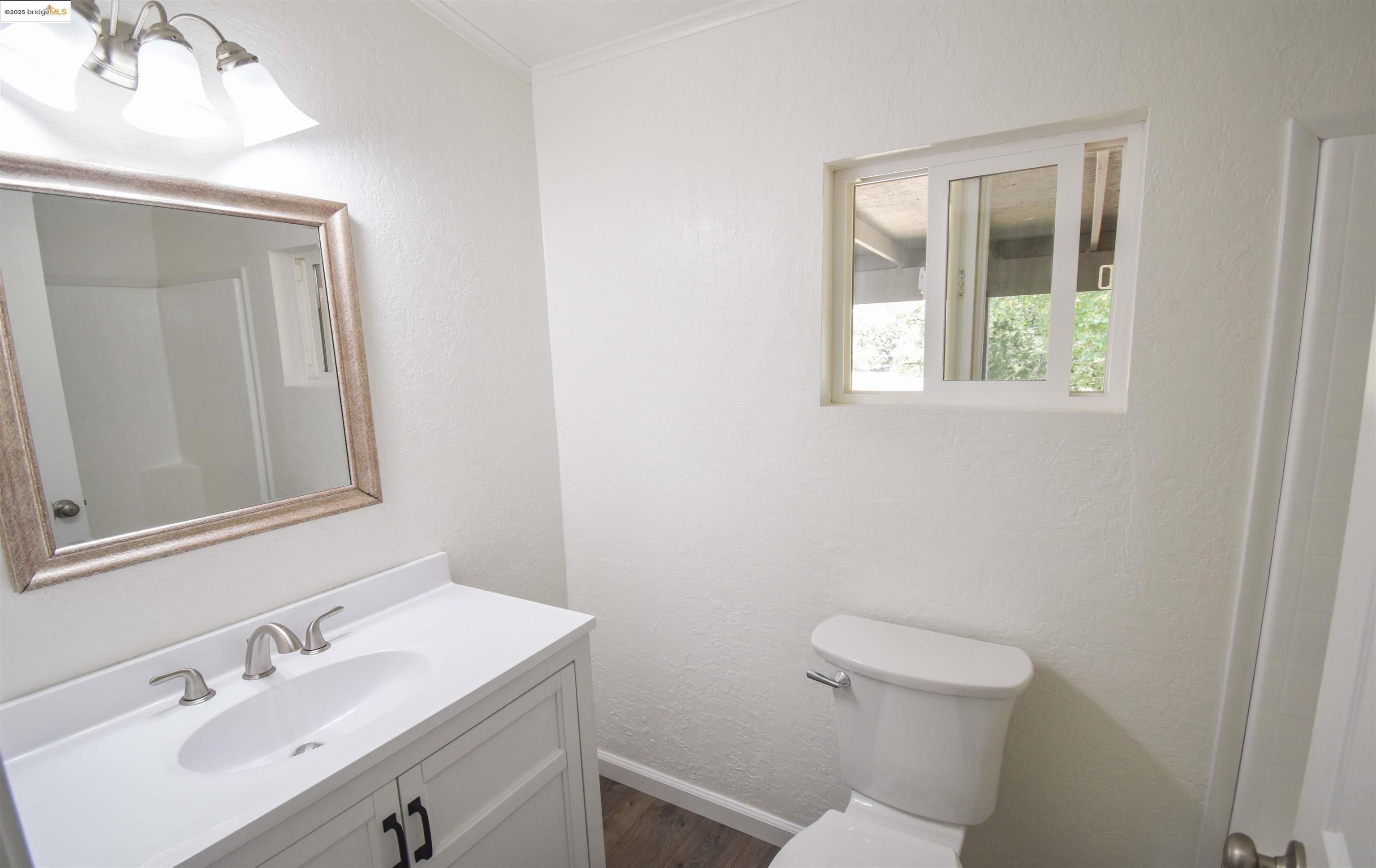 Detail Gallery Image 19 of 37 For 17390 Campbell Flat Rd, Sonora,  CA 95370 - 2 Beds | 2 Baths